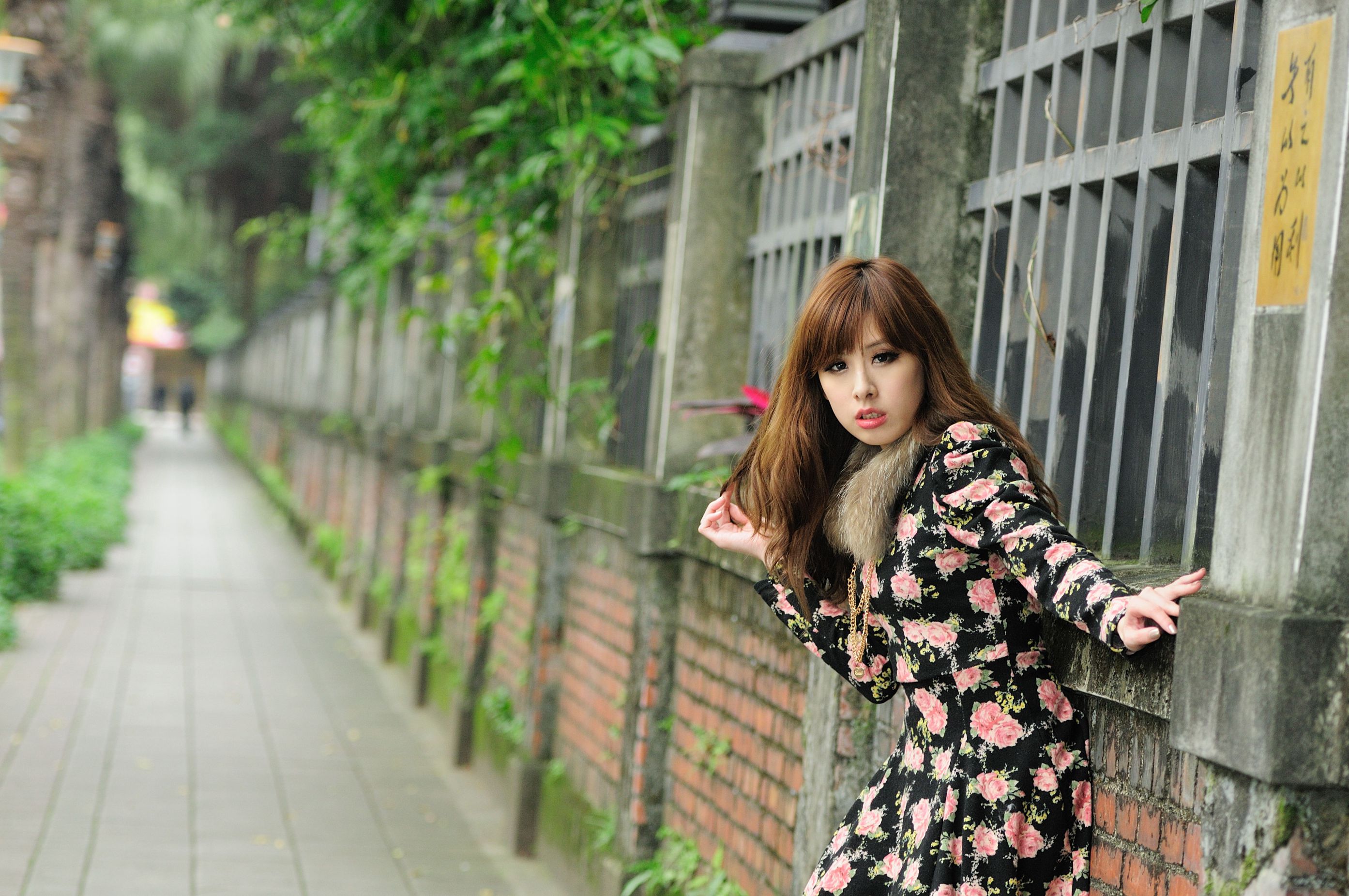 Taiwan beauty model millet Kate suqing street shoot photo