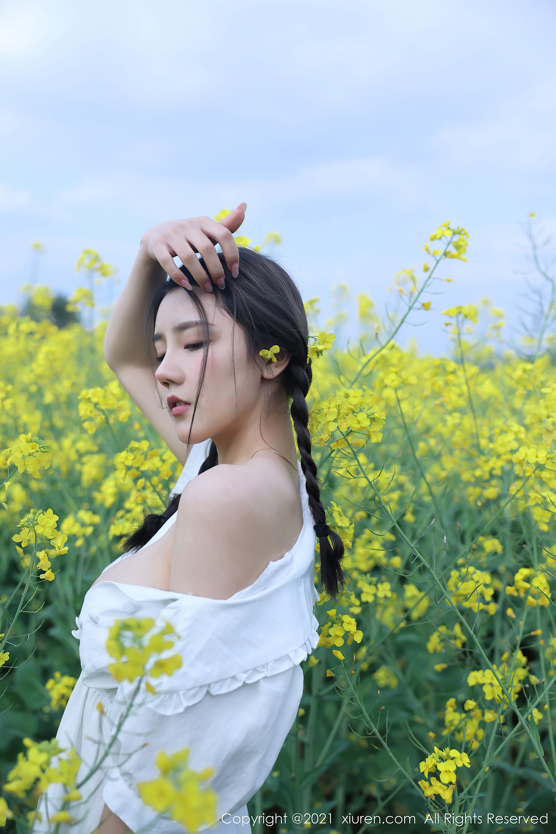 [人 xiuren] no.3276 summertic CICI – Outdoor flowers 3