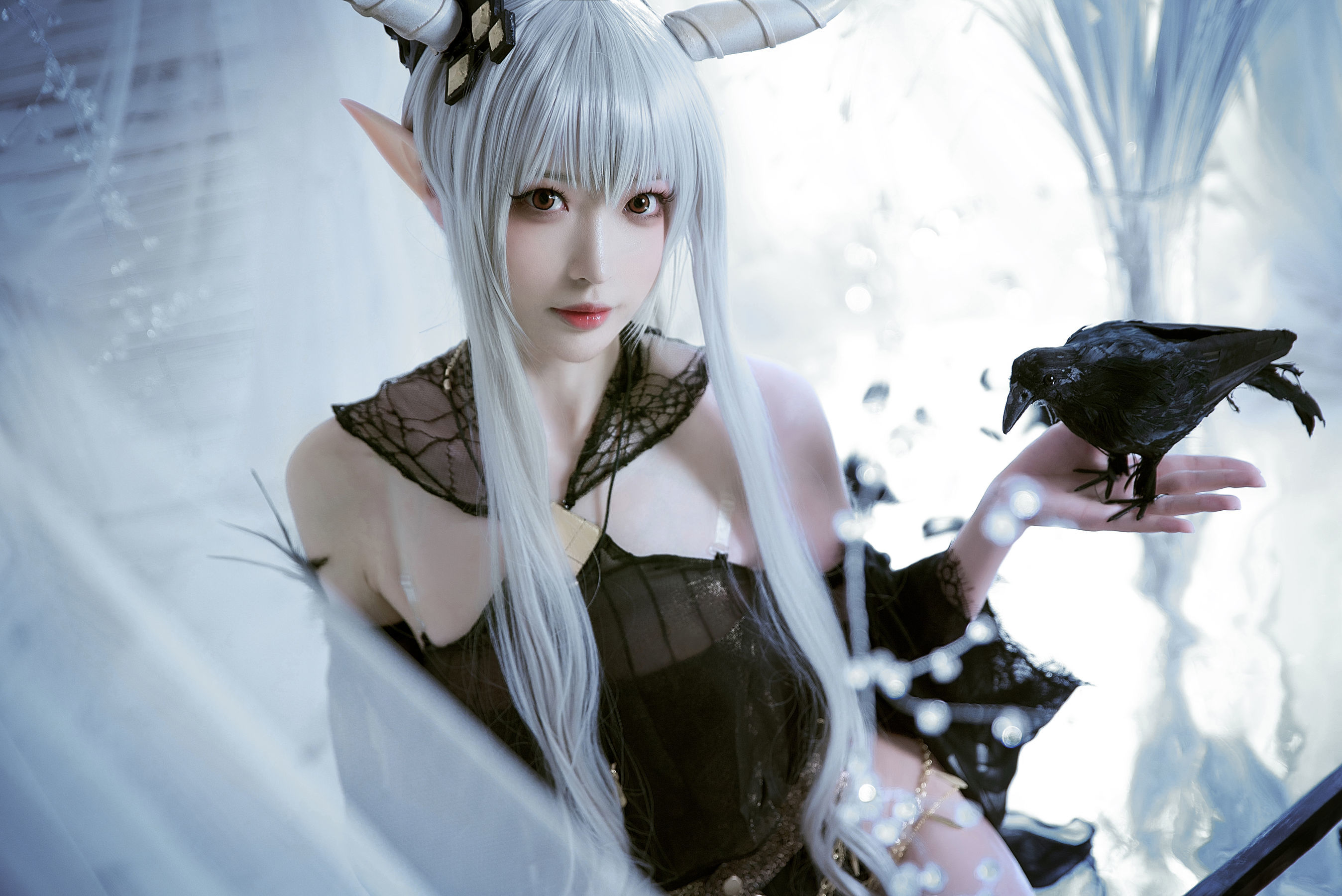 Coser Small Sister Nangong “Flash Swimwear” Photo Collection