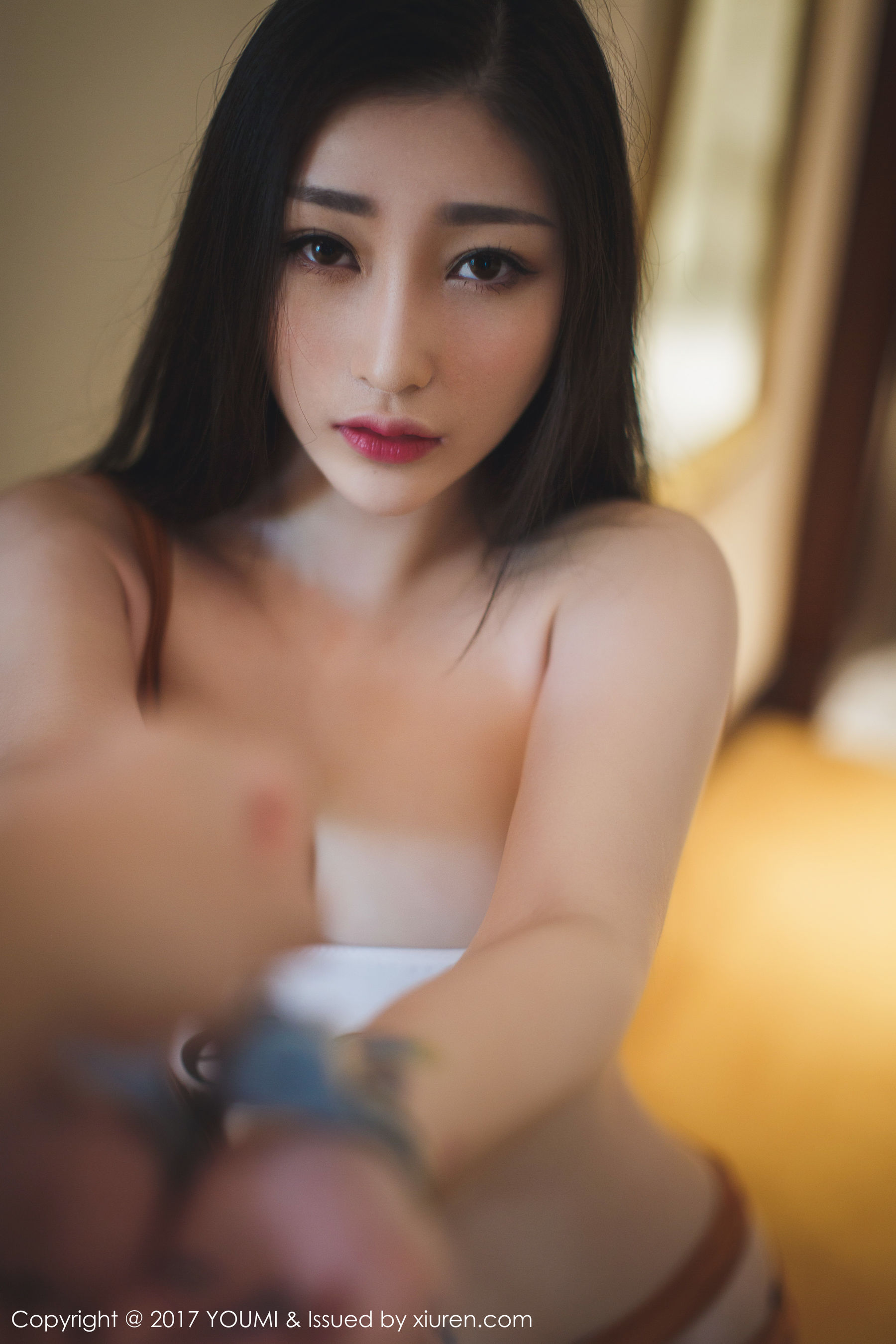 Daji_Toxic “SM Handcuffs Uniform Temptation + Semi-transparent Lace Sling” [尤蜜荟YouMi] Vol.077 Photo Album