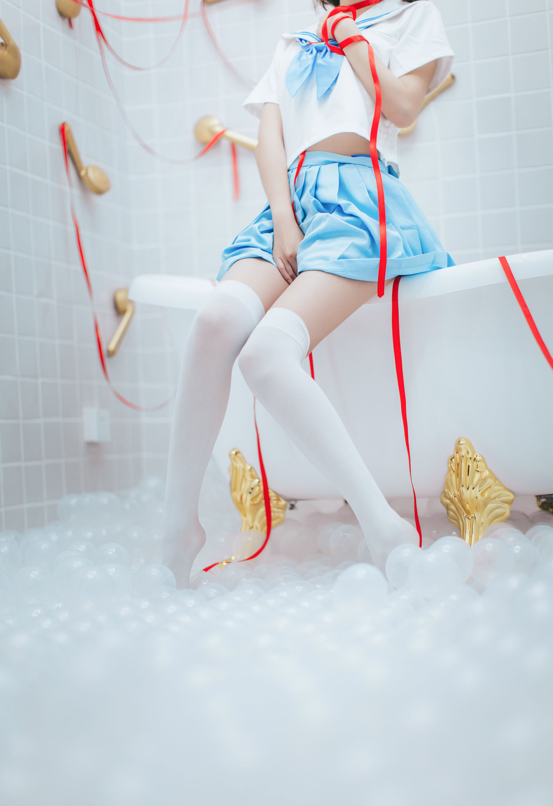 [Cosplay] mad cat ss – bathroom JK photo set