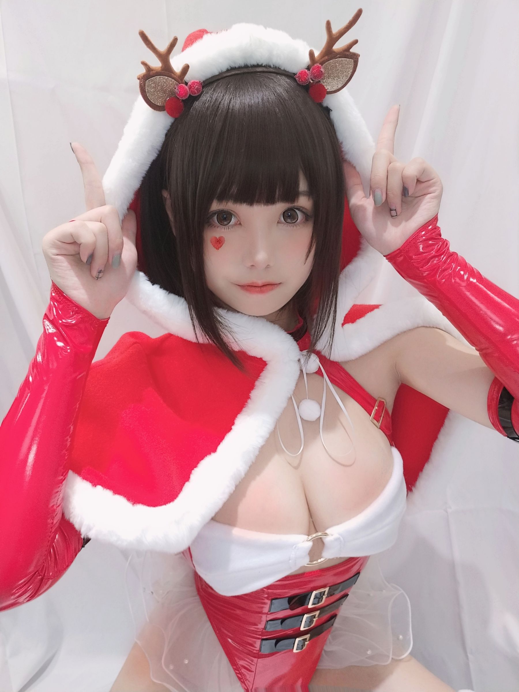 [COSPLAY] Meng Miss Miss Honey Cat – Christmas Self Photo