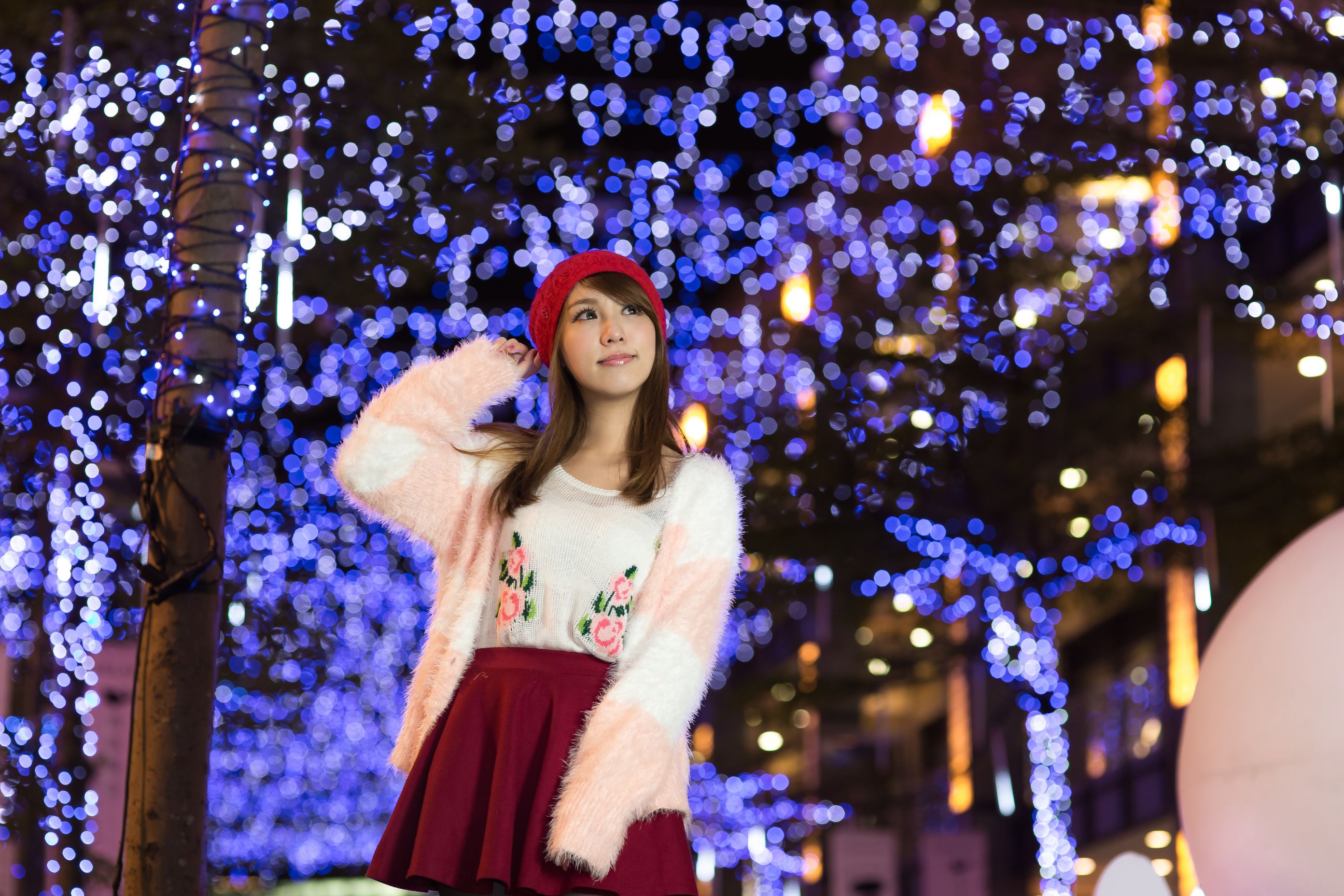 Taiwan Zhengmei Lu Xiaosushi / Lu Siying “Black Sile Night Take” photo set