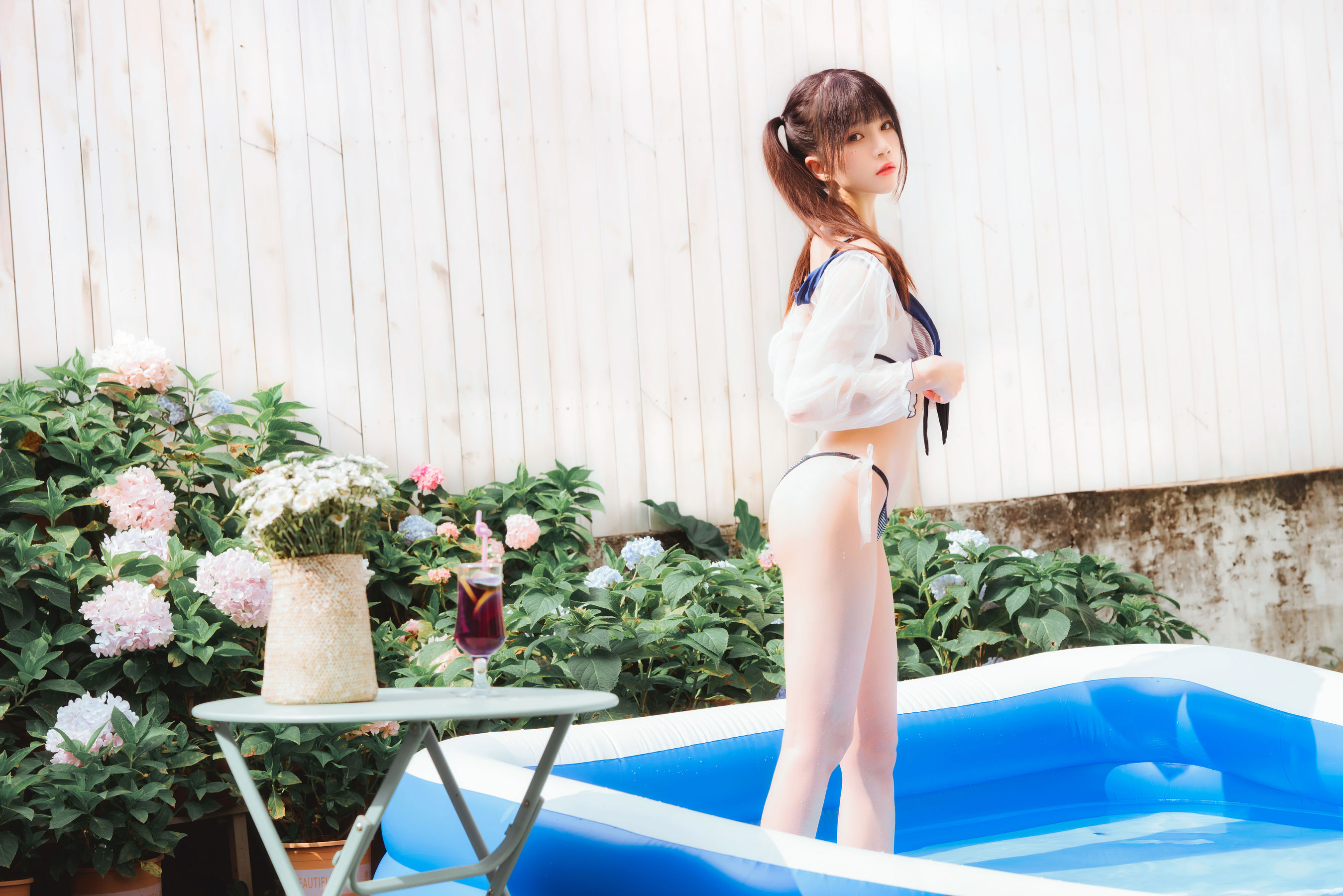 [COSPLAY] 桜 桜 喵 – Endless summer photo set