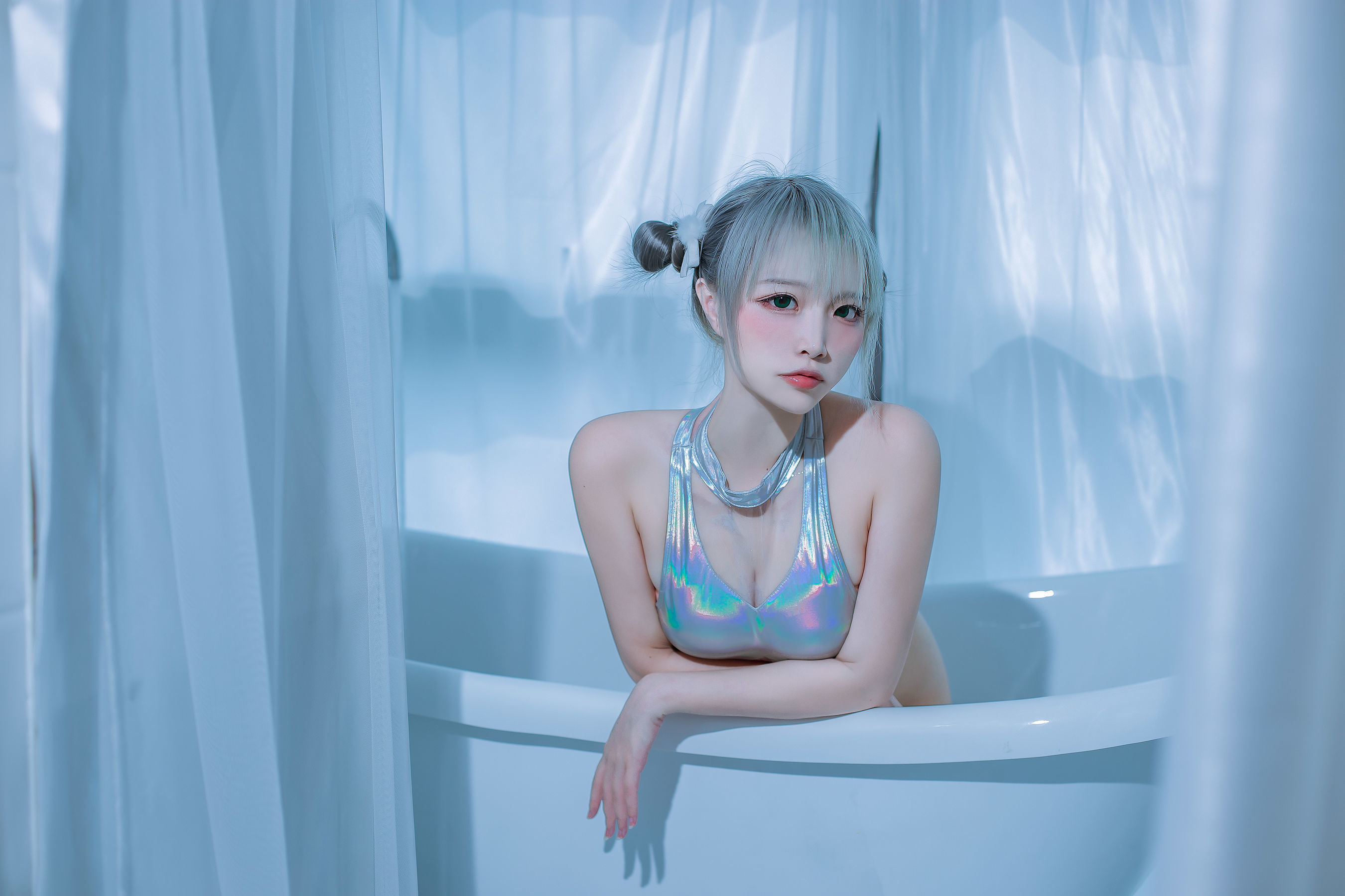 [Nethong COSER] Two Saku NISA – Private House Devils