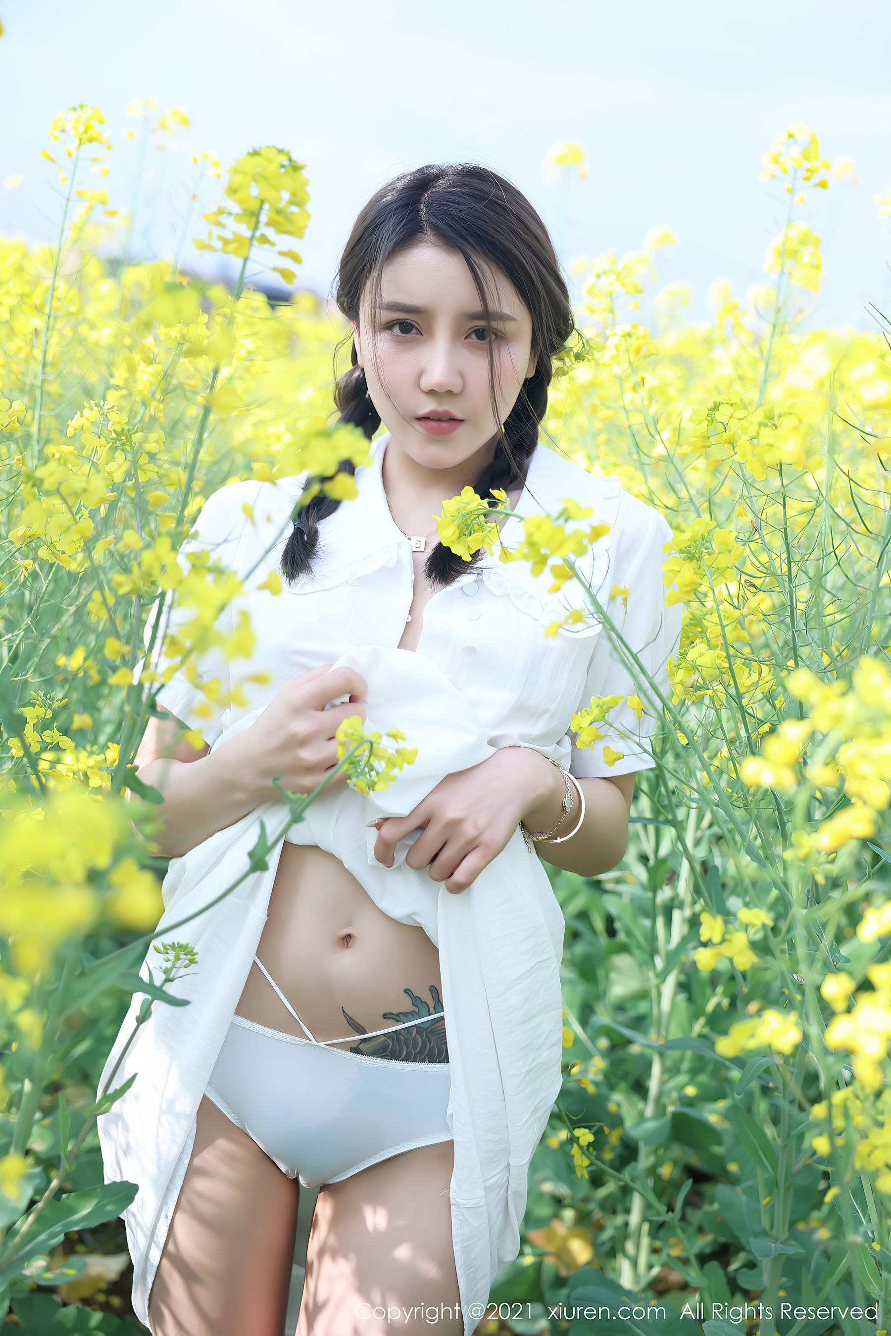 [人 xiuren] no.3276 summertic CICI – Outdoor flowers 3