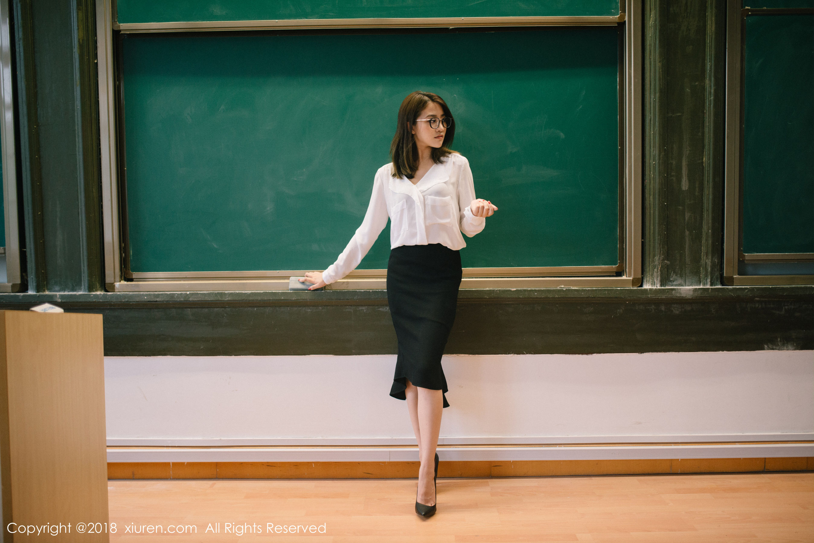 Promise Sabrina “Teacher OL Uniform theme Series” [Xiuren] No.1267 photo album