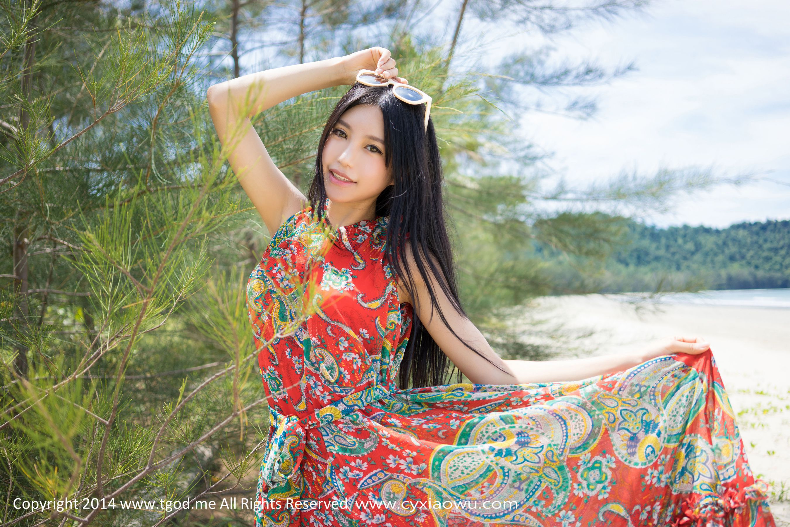 Qi Rijia ULA “Sabah Track” small fresh series [TGOD push goddess] photo set