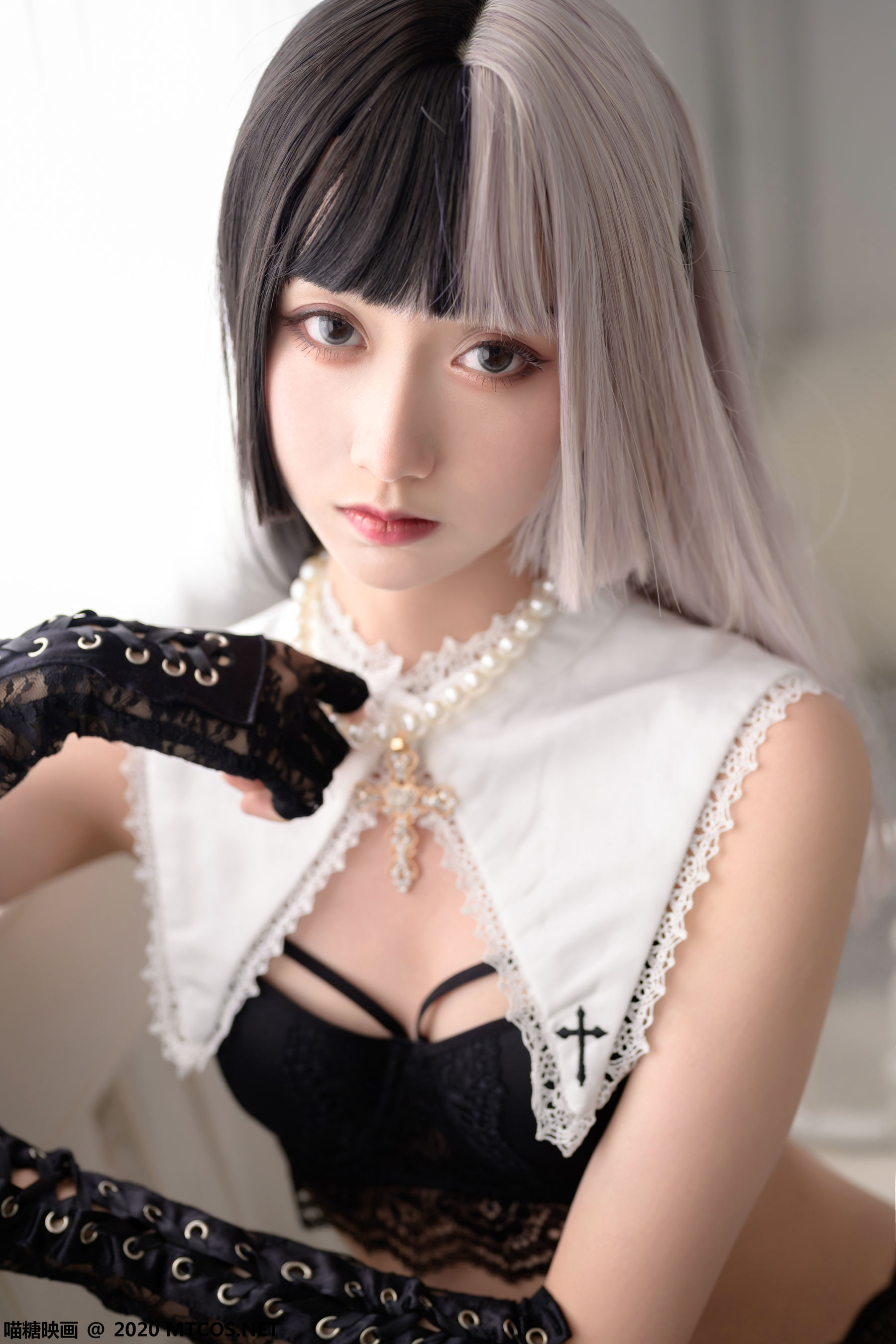 [糖] Vol.302 black and white repair female photo set
