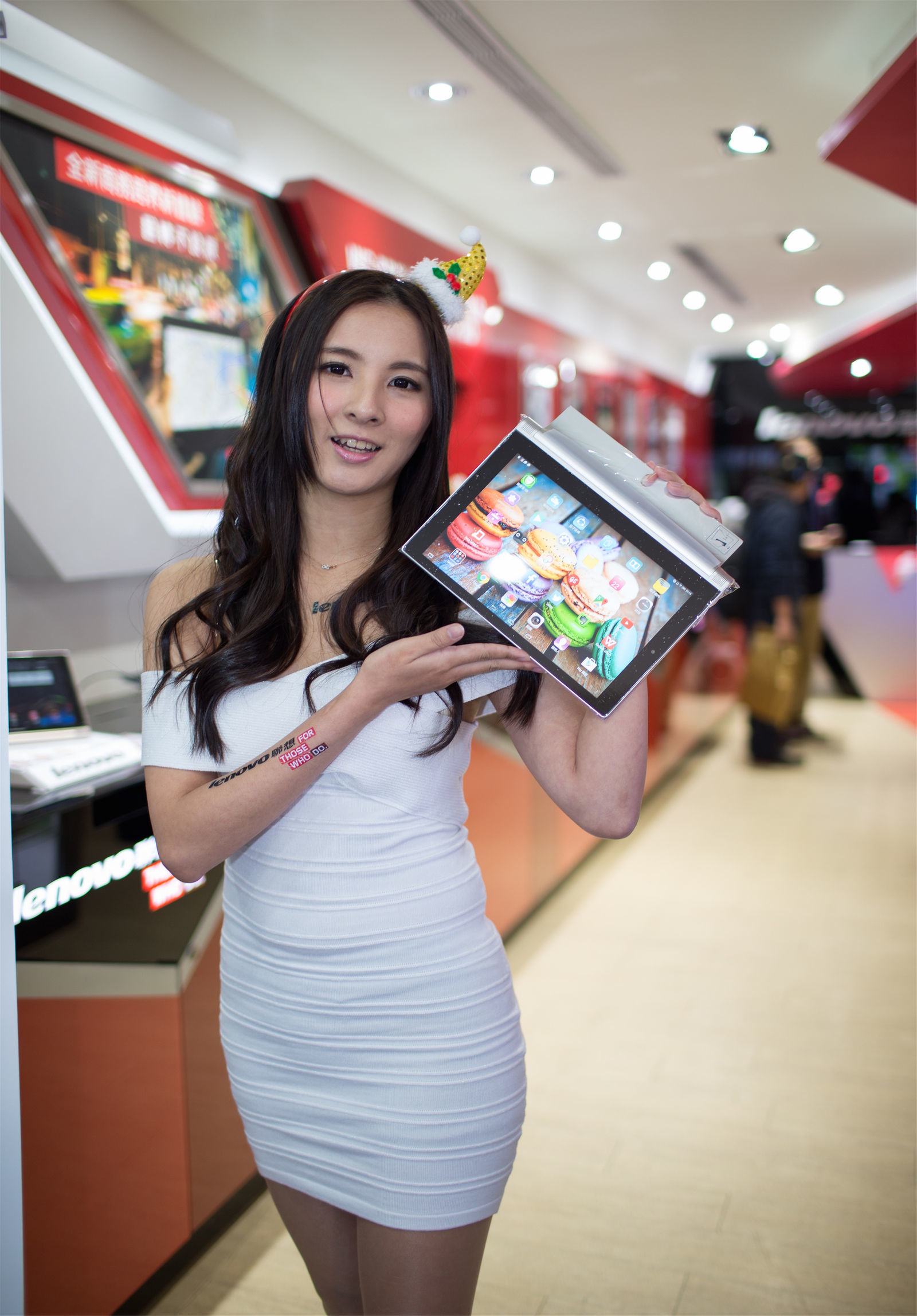 Du Kewei Avy “Taipei Guanghua Shopping Mall” Lenovo Counter Promoter Photo Collection