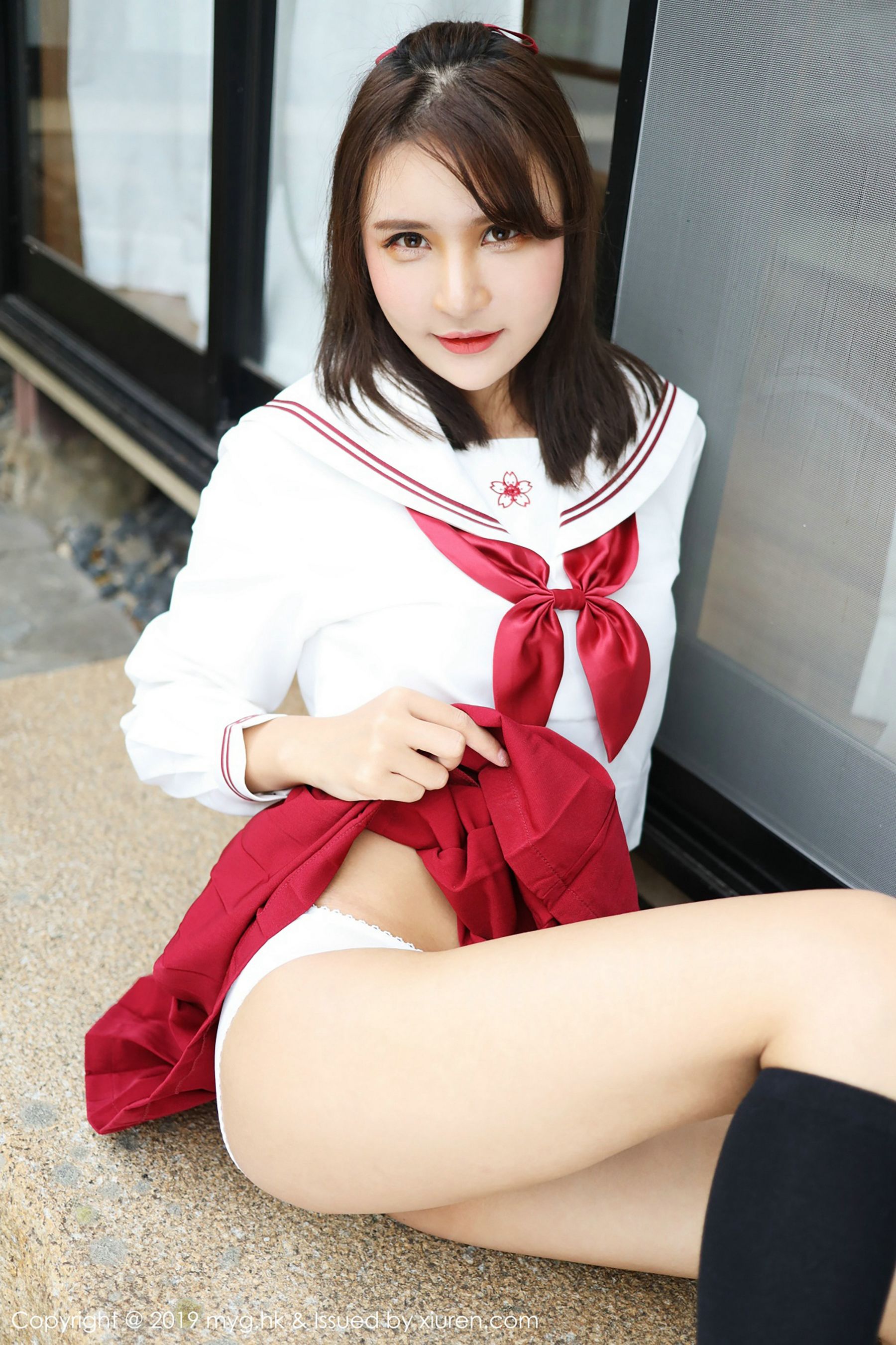 Solo_Yinfi “Student Uniform Series” in Outdoor Shooting “[Miyuan Pavilion MYGIRL] VOL.341 photo