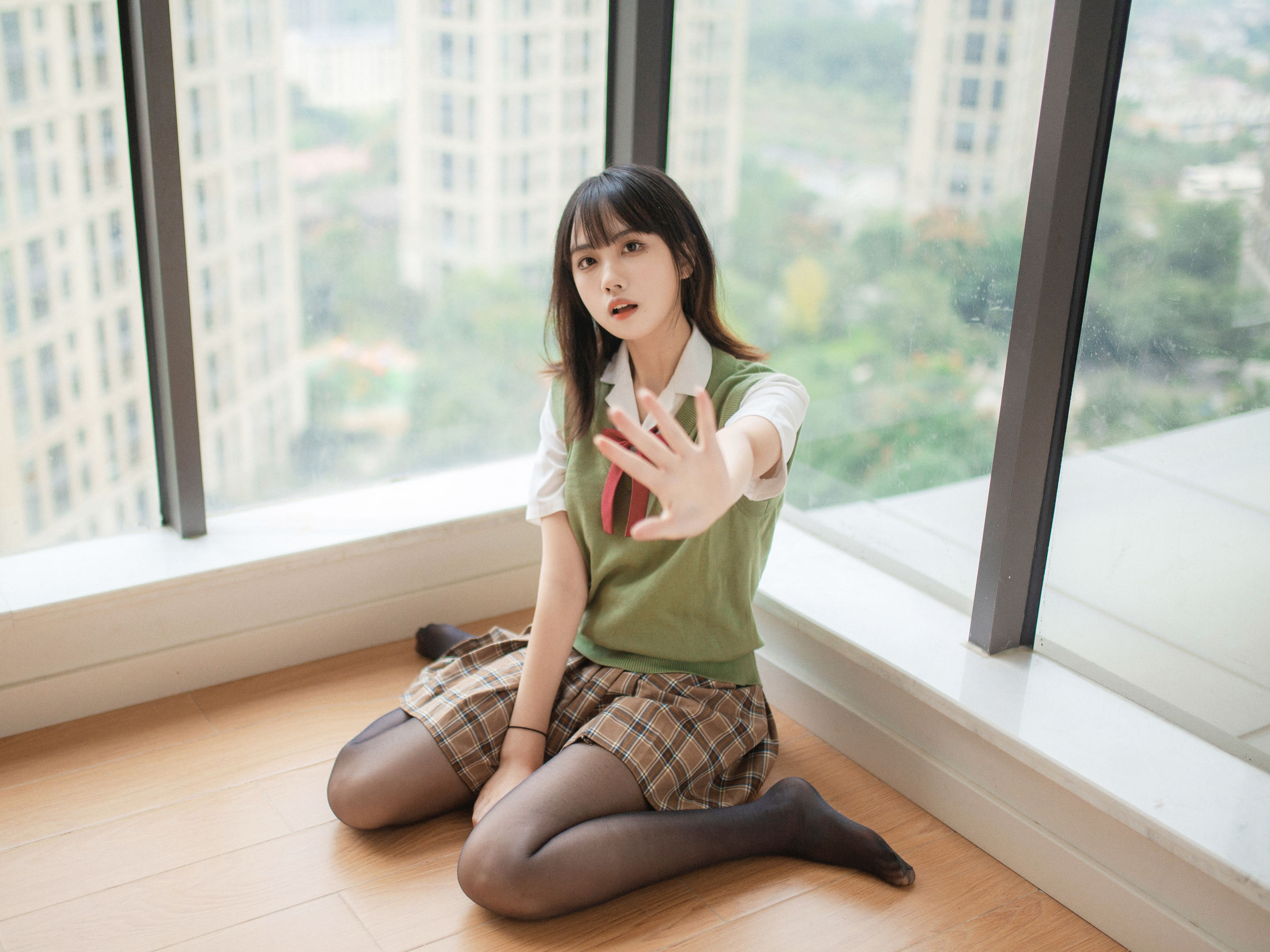[COS Welfare] Dimensional girl Nianxue ww – waiting for you to finish class photo set
