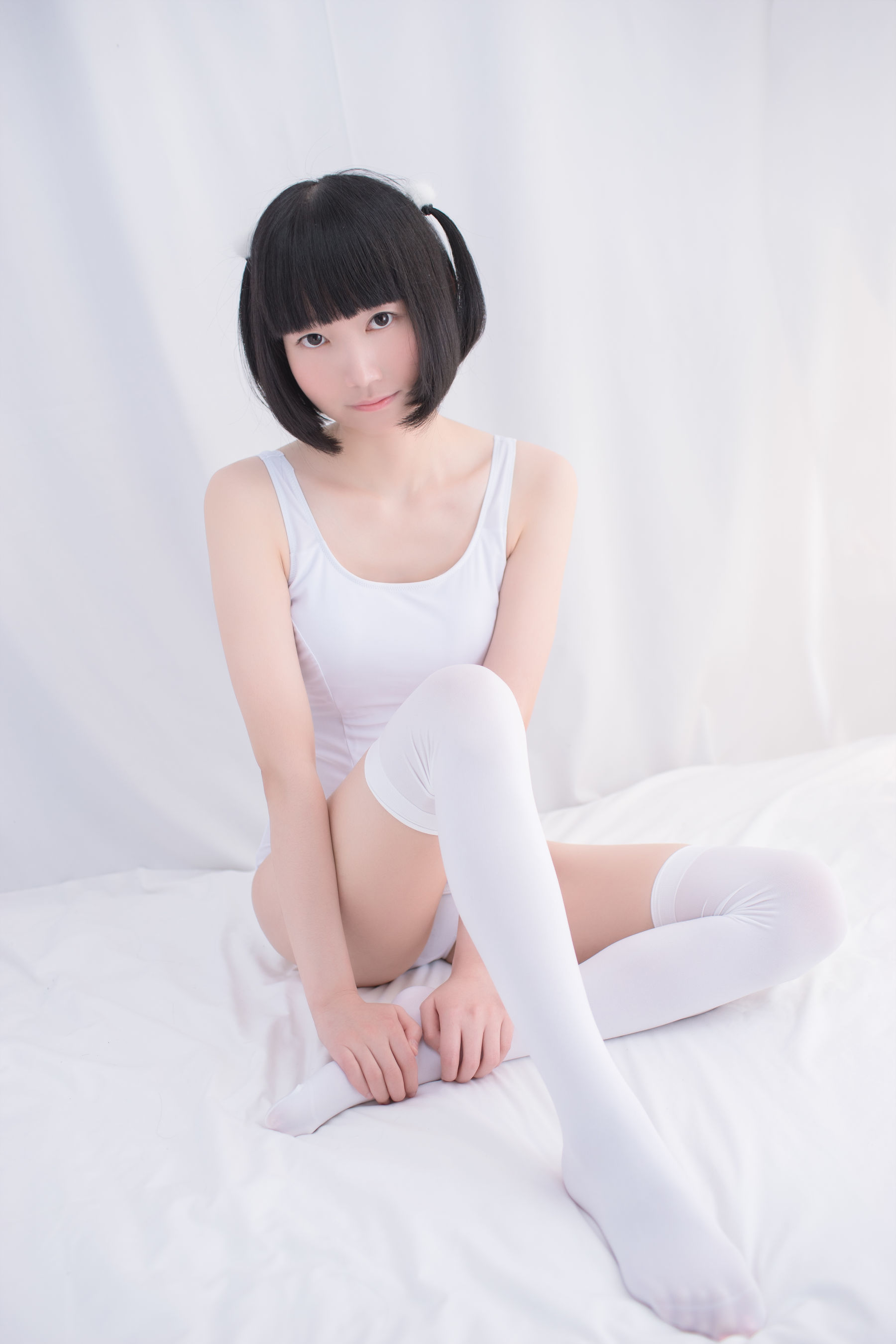 “White Pure Socks Show” [轻兰] SPL.001 Photo Set