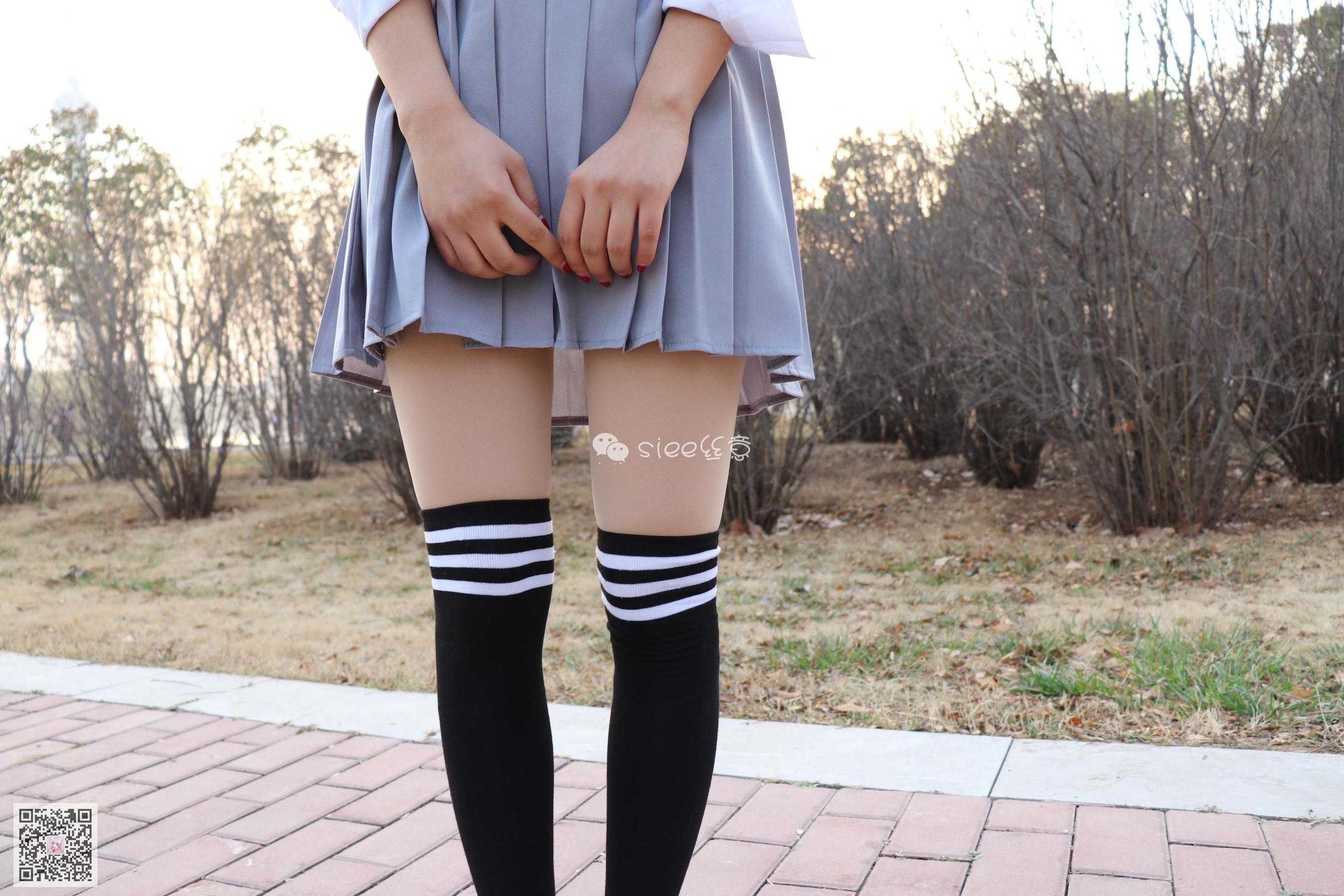 An An “Student Stockings” [Silk SIEE] No.060 Photo Album