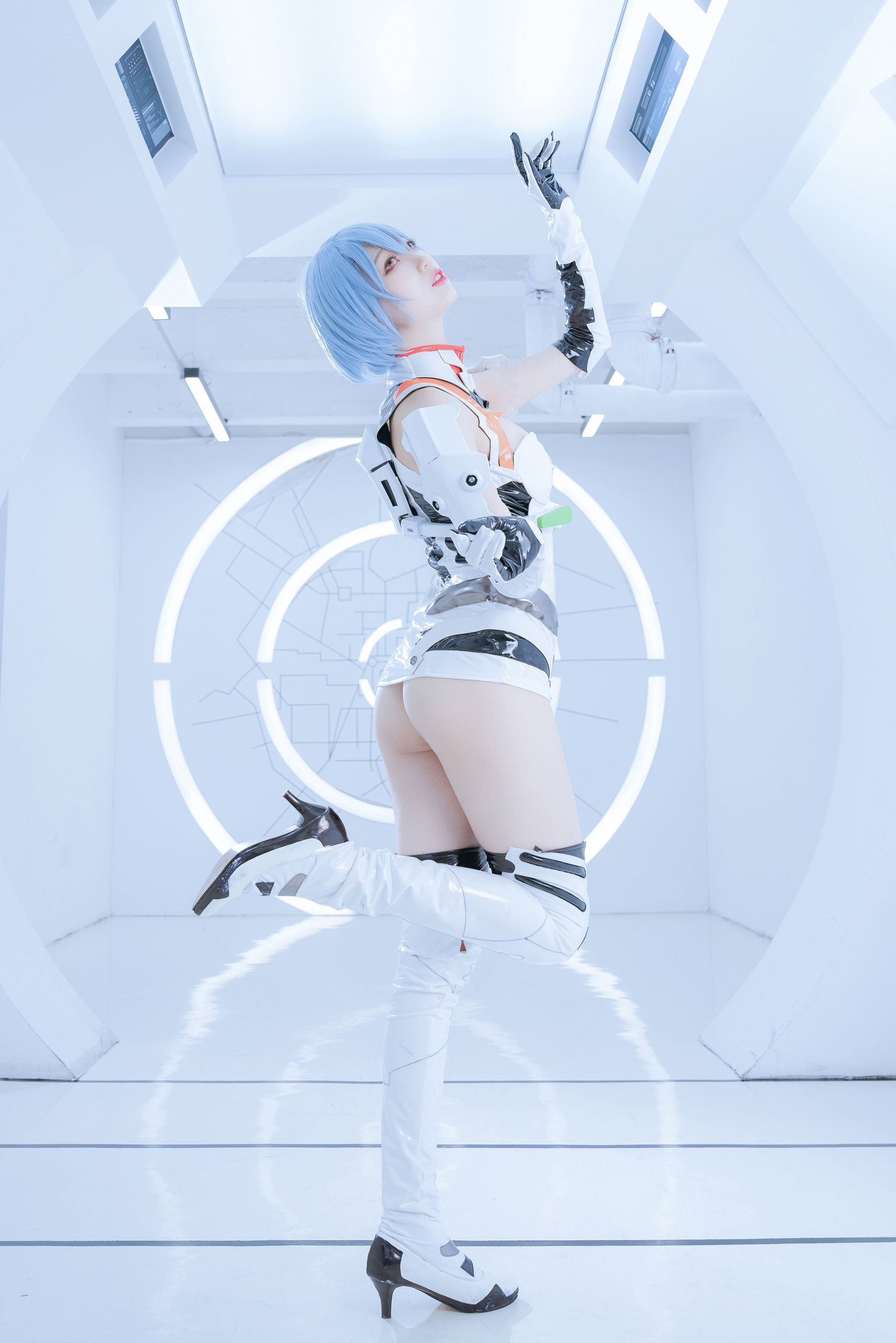 [COSPLAY] Zhou Ji is cute rabbit – Boli White battle