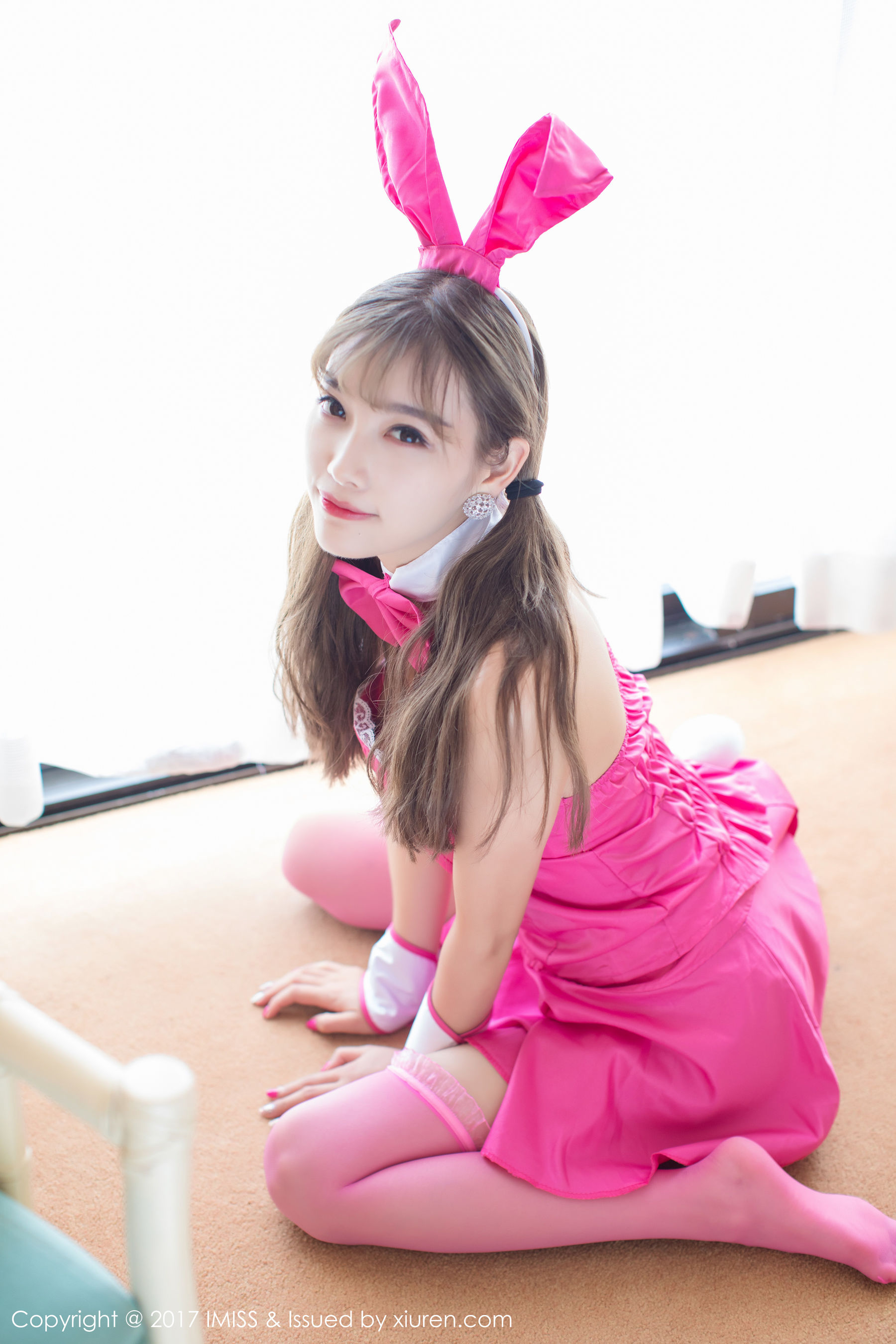 Yang Chenchen Sugar “Pink Rabbit Girl and Sweet Maid” [Love Honey IMISS] VOL.176 Photo Collection