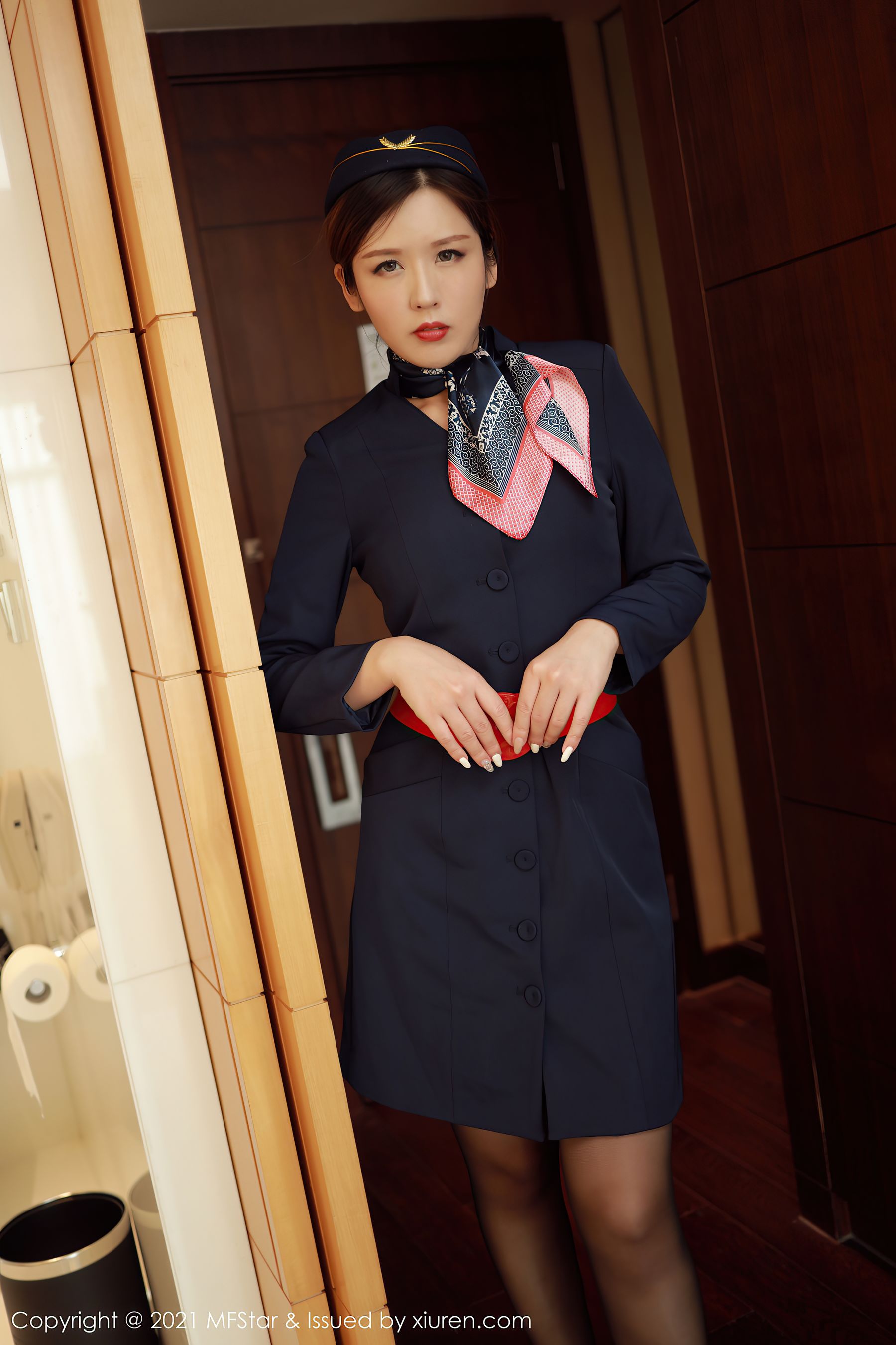 [Model Academy MFSTAR] Vol.437 Lsabelle Precious – Black Airport Professional Uniforms