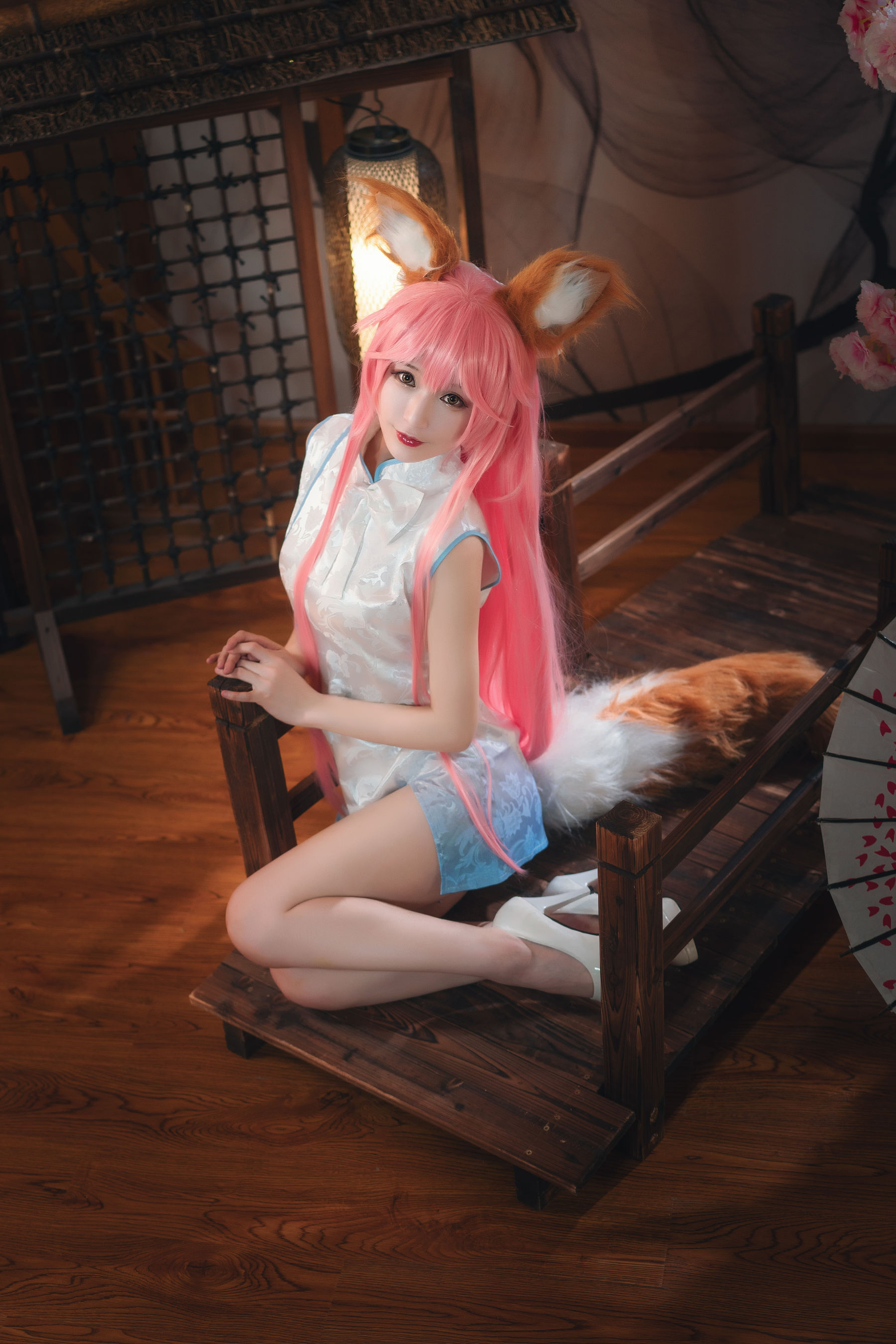 [COSPLAY] Anime blogger W Lilies Emperor W – small jade cheongsam photo set