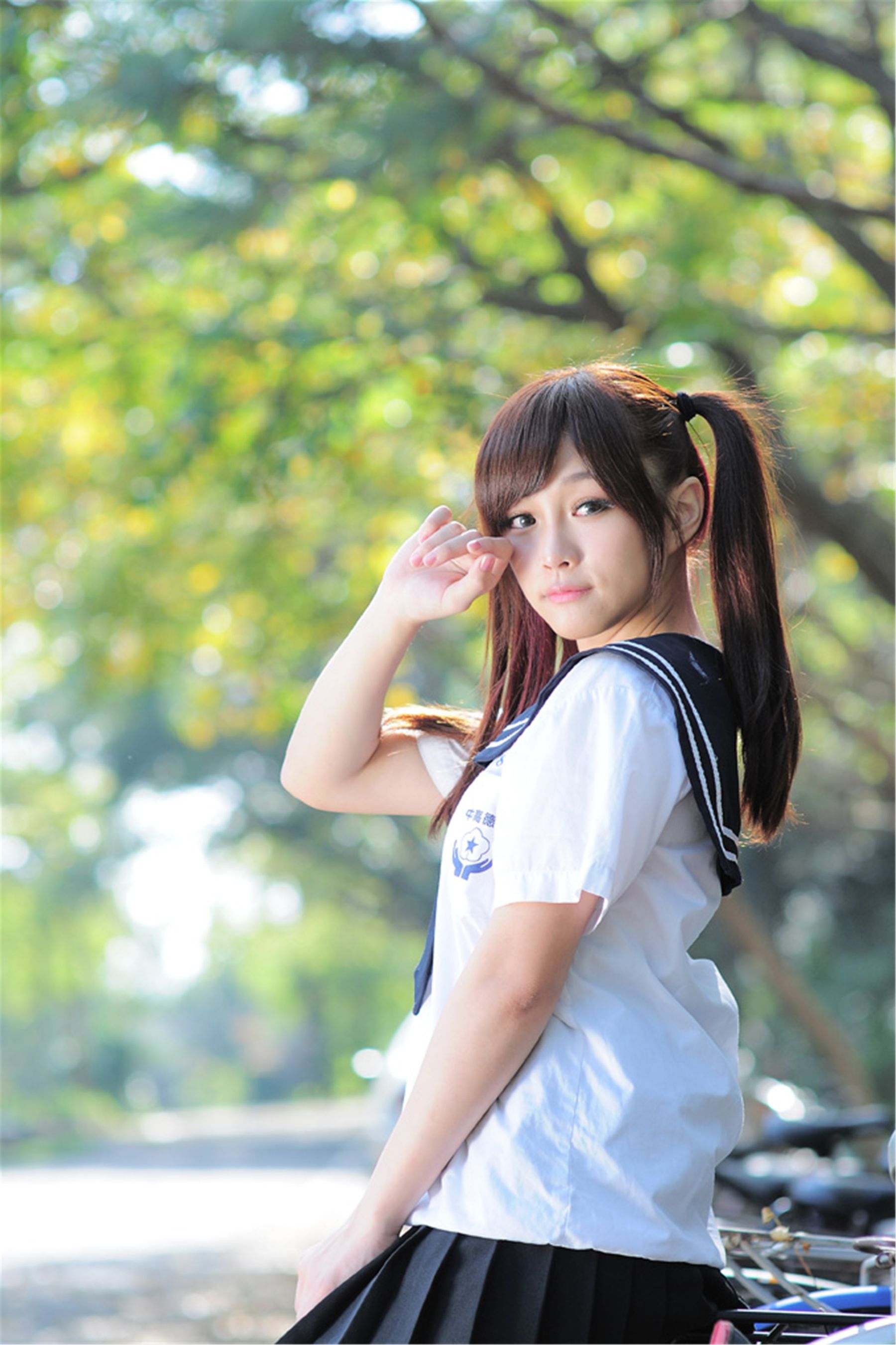 Taiwan Mingde High School Campus Flower Cool “Campus Street Take” photo set