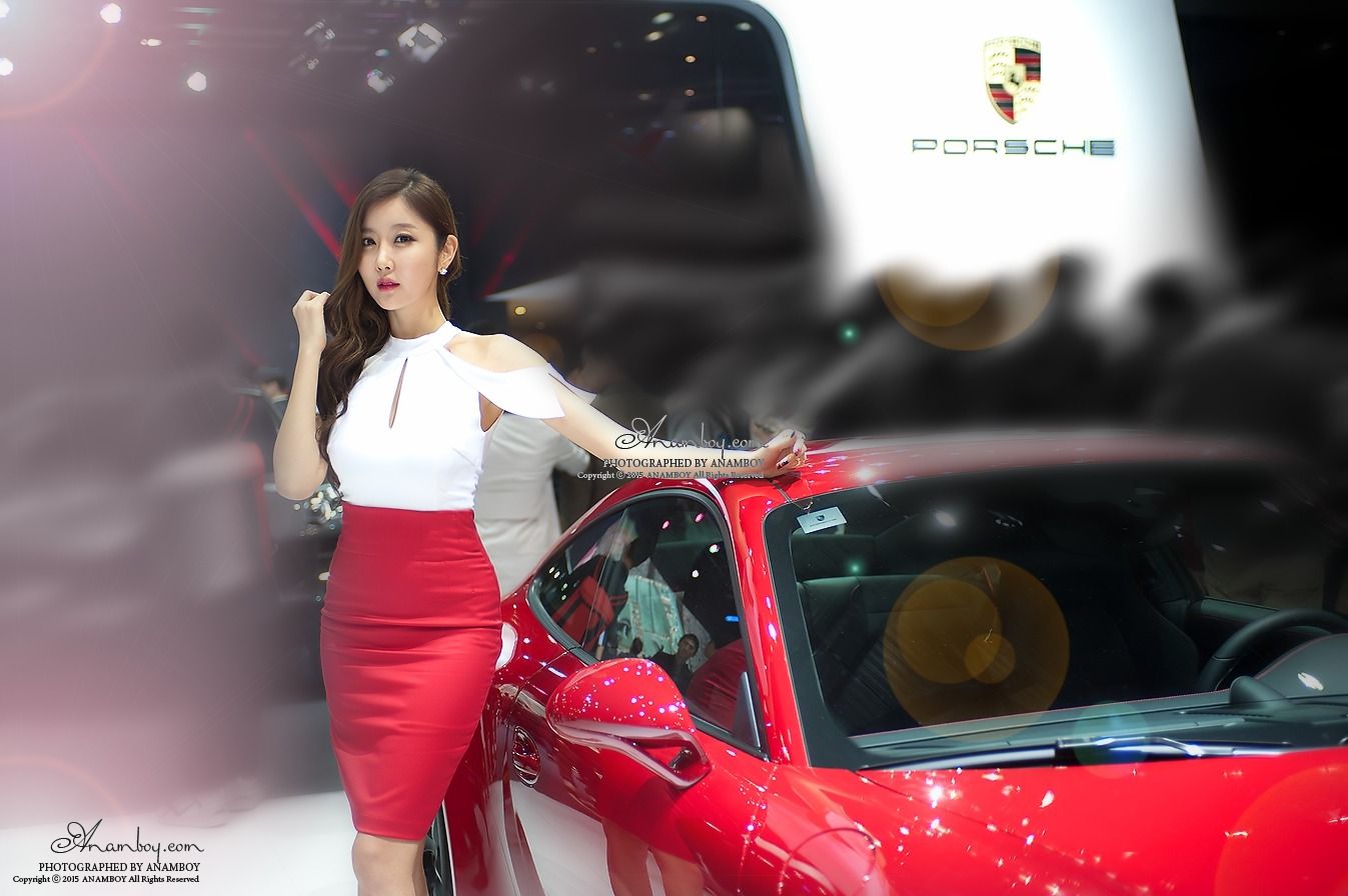 Korean car model Cui Xingya / Cui Xinger “Auto Show Red Skirt Series” Picture Collection