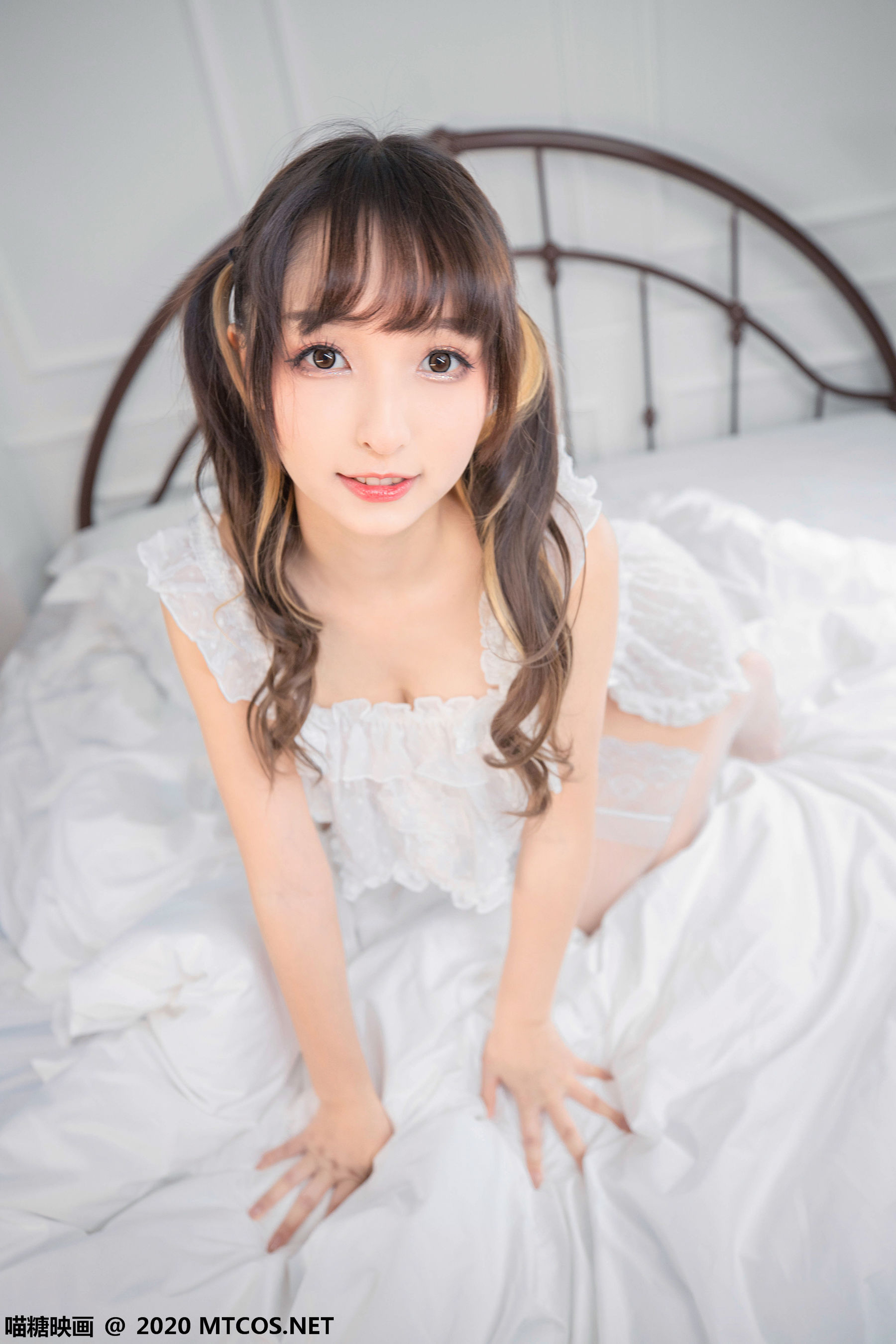 [糖] Vol.343 white pajamas photo set