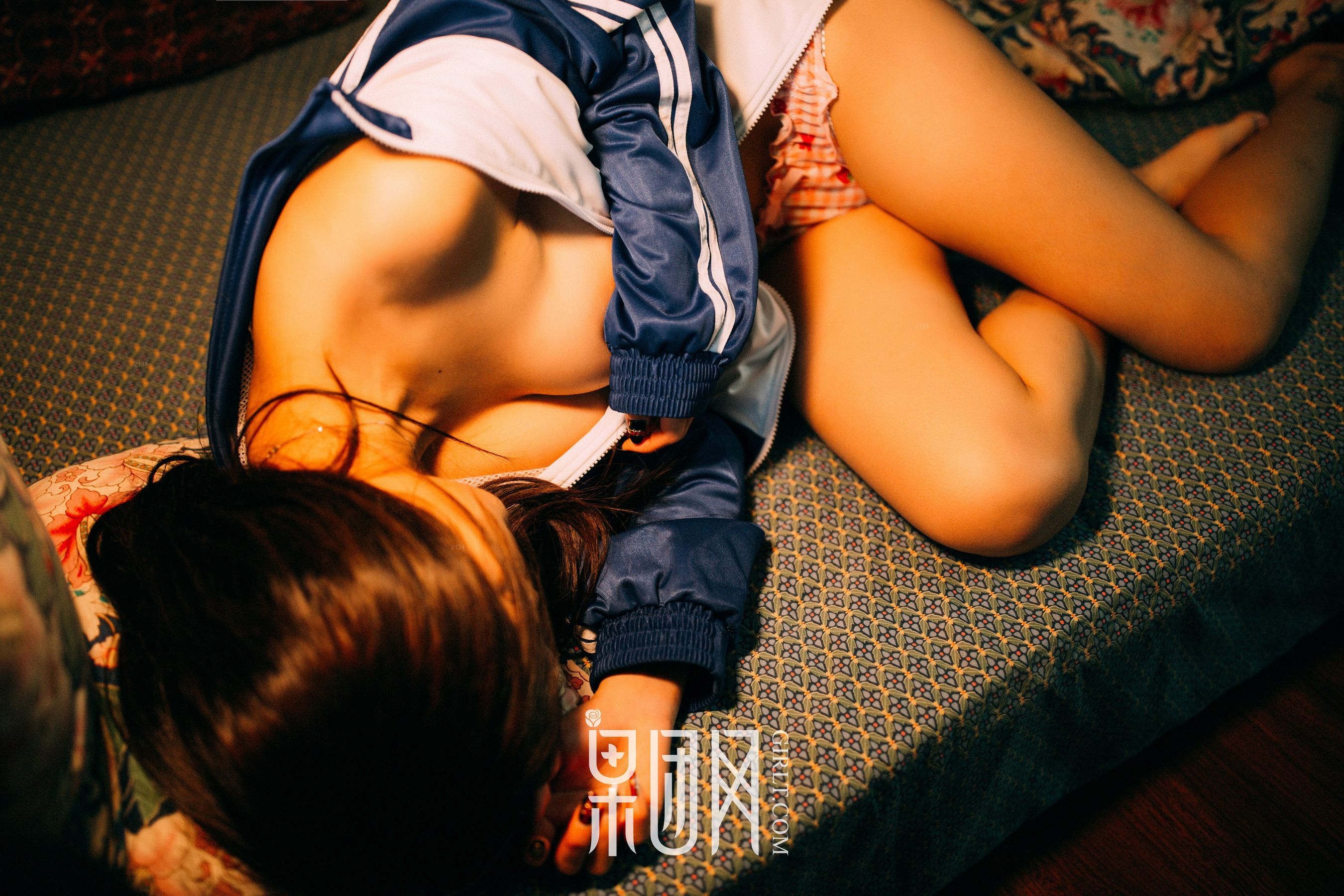 “School Uniform Style of Student Sister” [Guo Tuan Girl] Xiong Chuan Jixin No.015 Photo Album