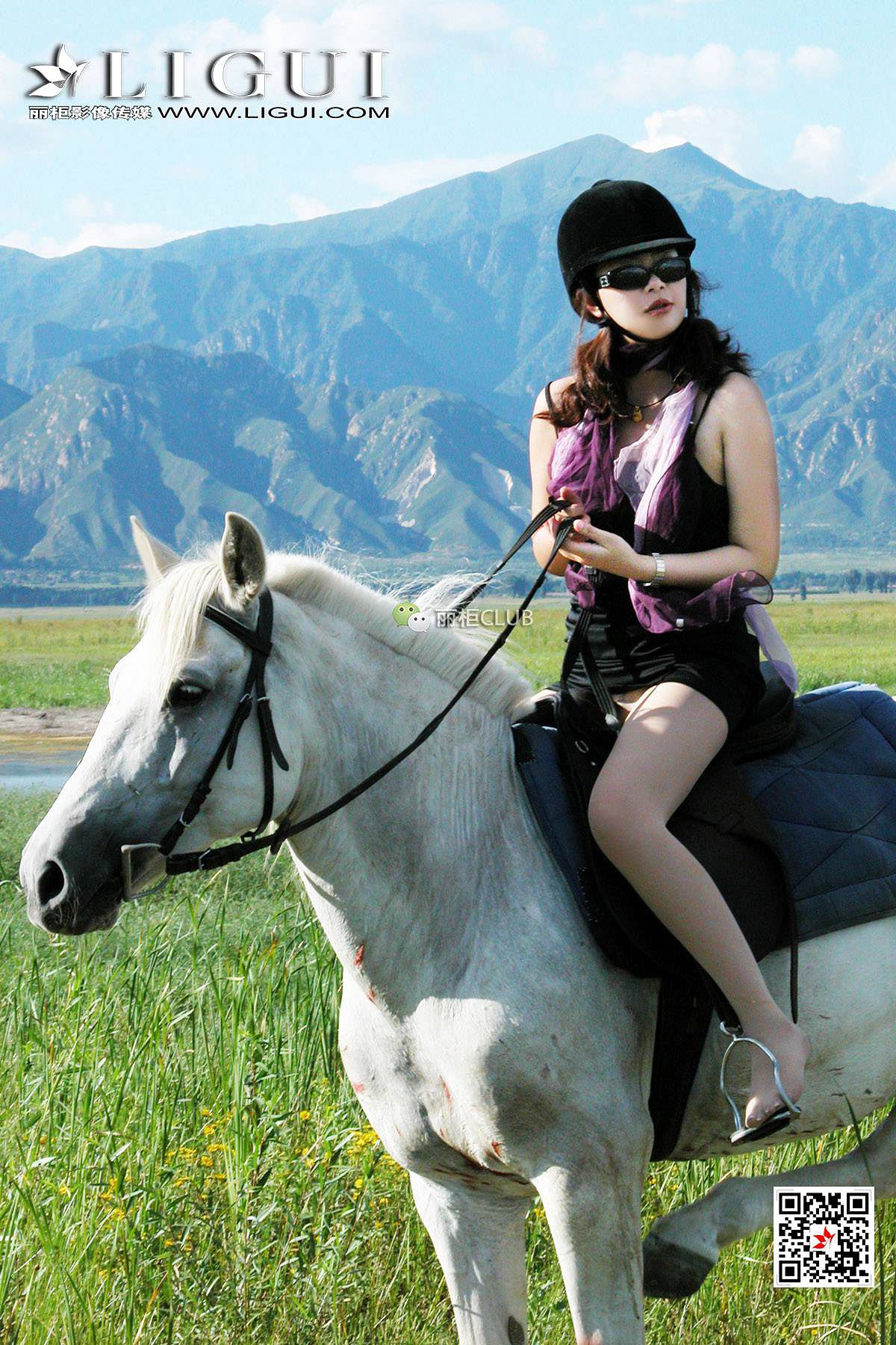 Leg Die Sigao “White Horse Girl Meisi” [丽柜LIGUI] Beautiful Legs and Silk Feet Photo Album