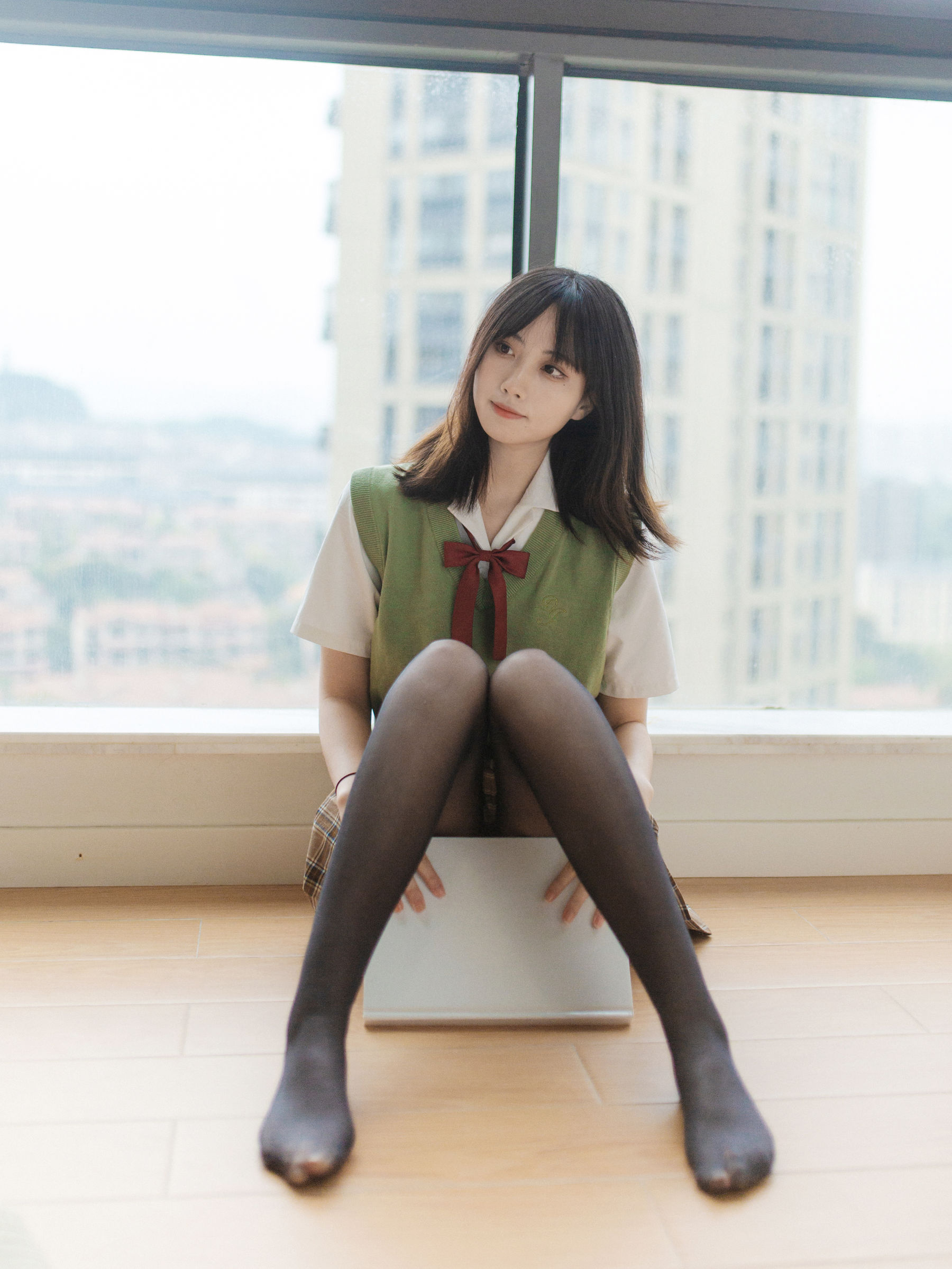 [COS Welfare] Dimensional girl Nianxue ww – waiting for you to finish class photo set