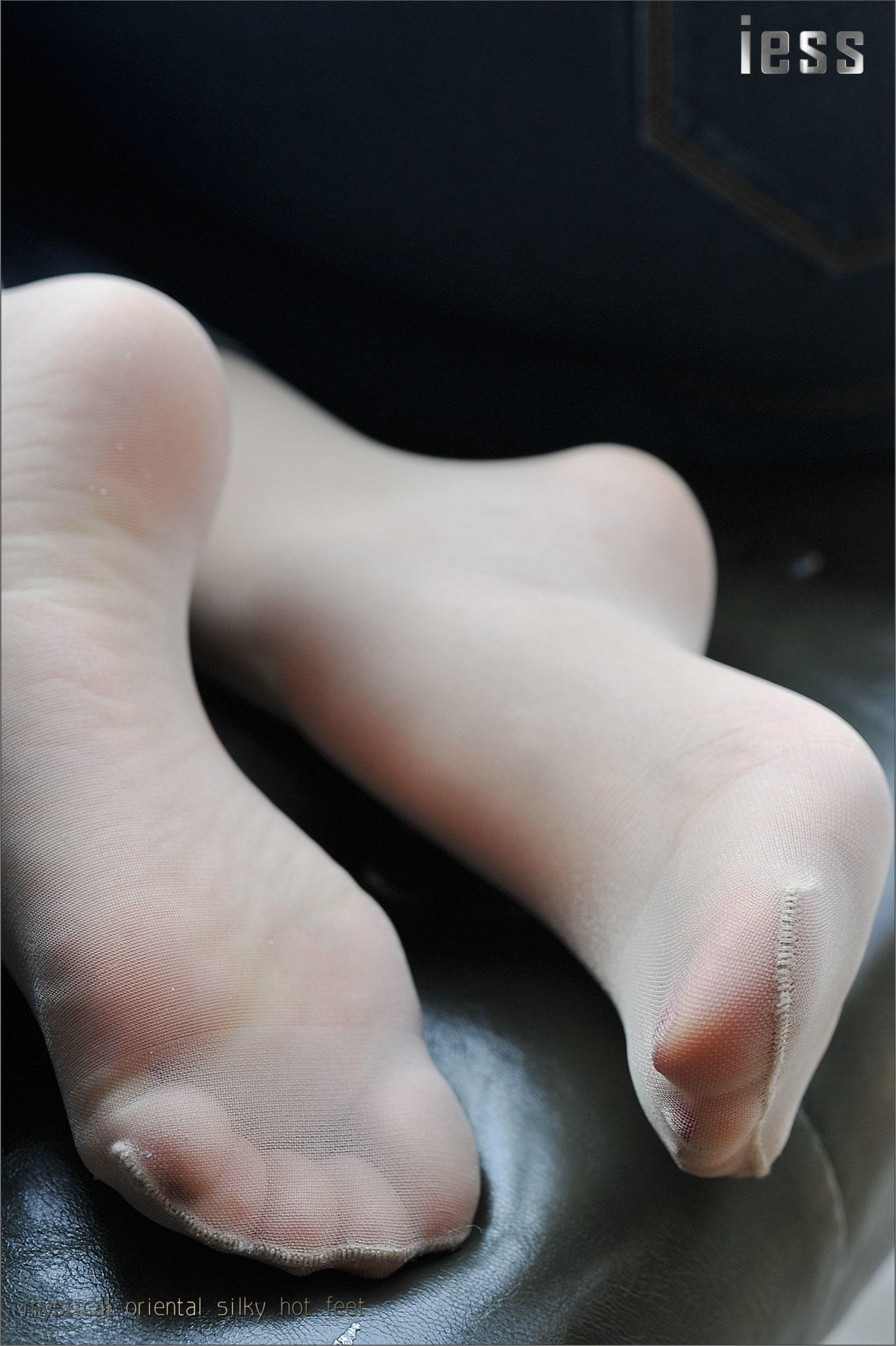 Silk Foot Bento 008 Zhang Xinyue “Silk Foot High Heels and Jeans 2” [IESS 奇思趣向] Photo Album