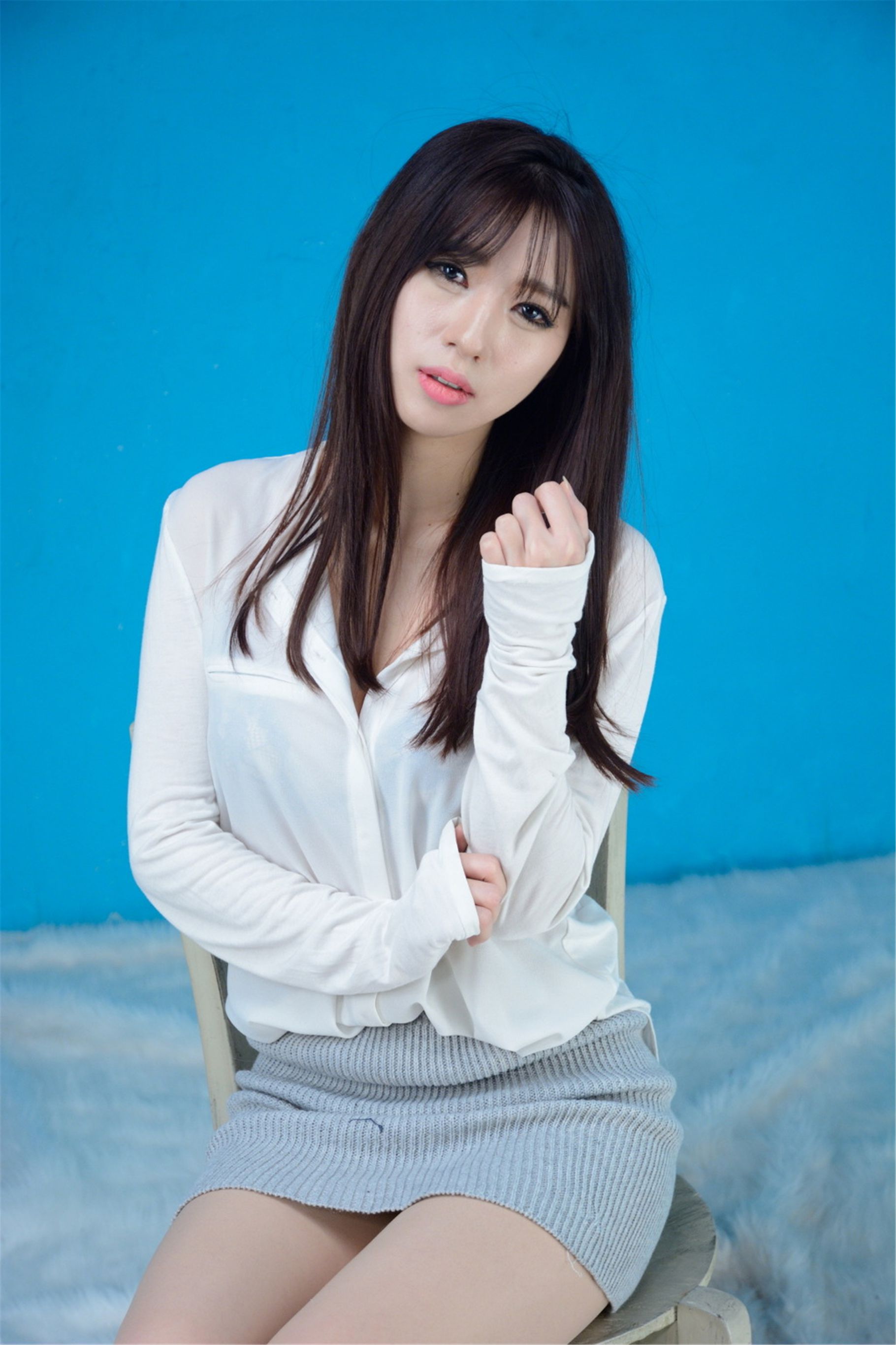 Korean beauty Song Zhuzhen “pure white jade rabbit” photo set