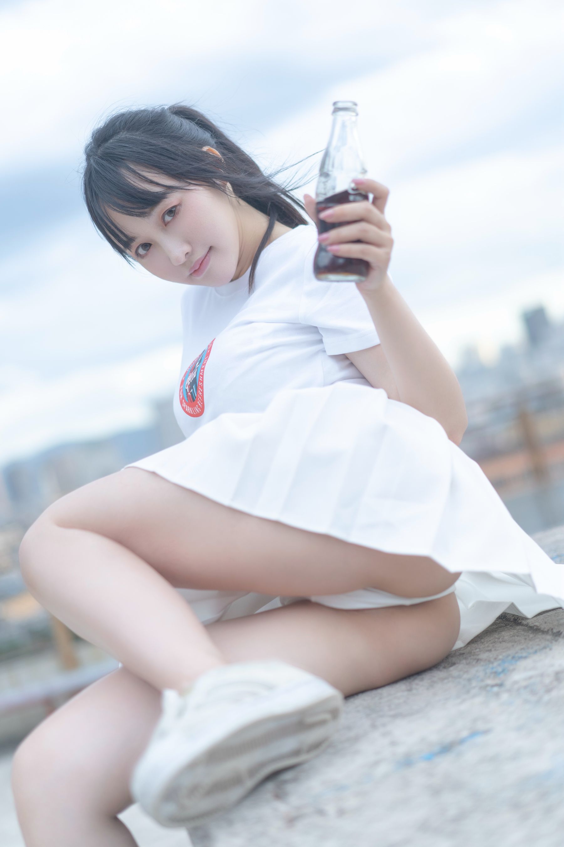 [Net red COSER photo] Anime blogger rose tail mizuki – cola JK set