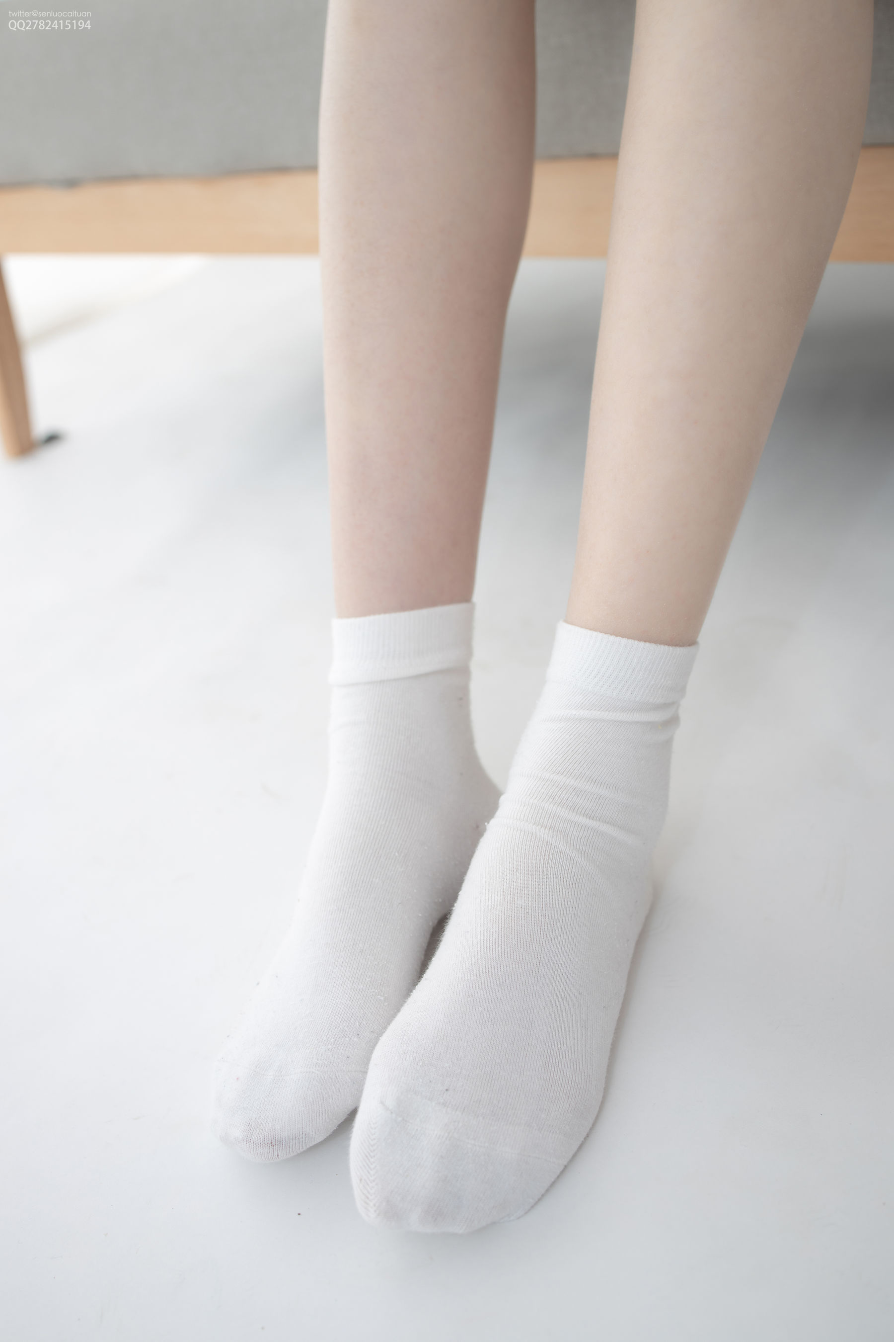 Aika “Short Cotton Socks” (Senluo Foundation) JKFUN-040 Photo Album