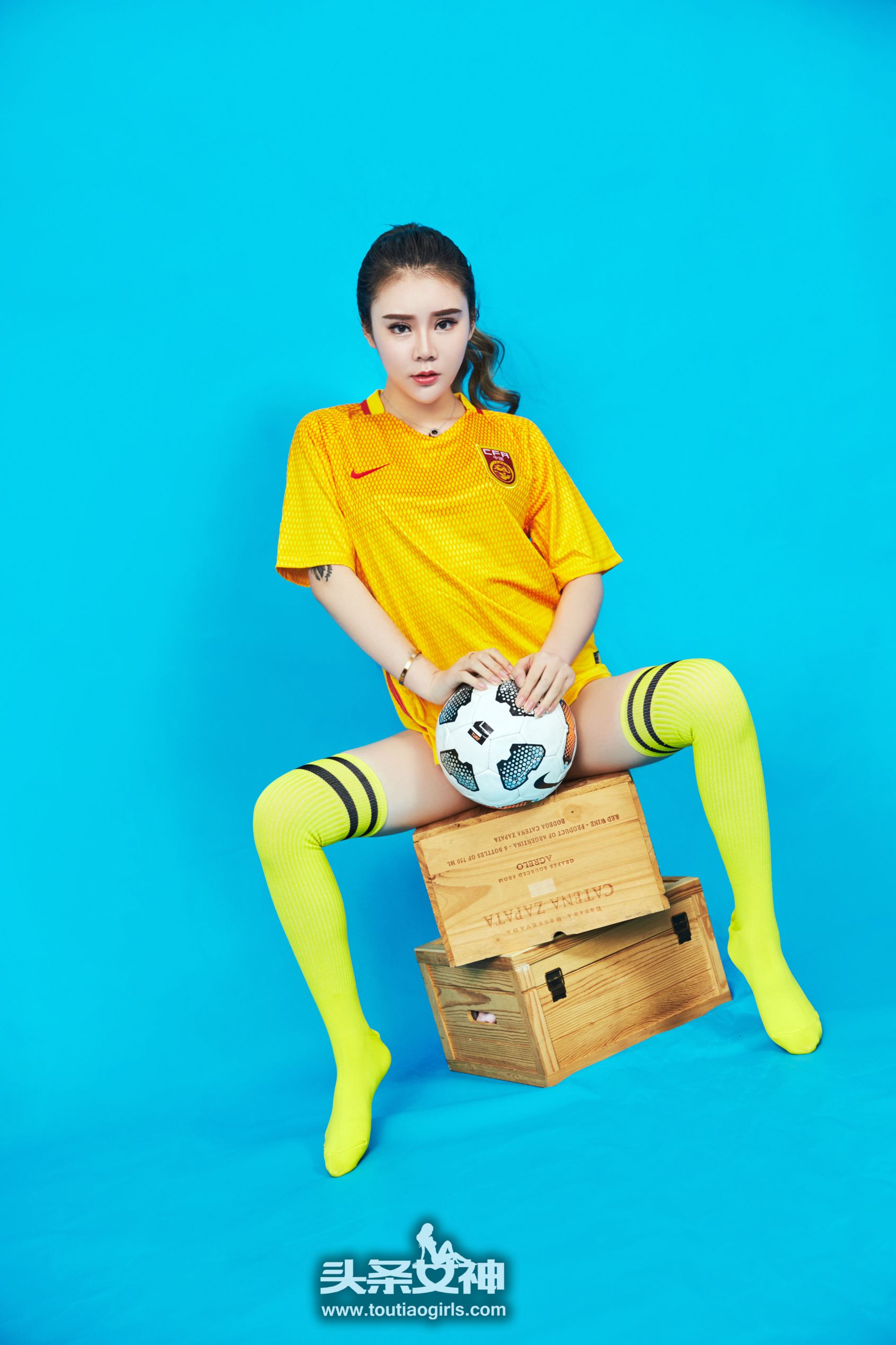 Elsa Lisa “National Football I Love You” [Headline Goddess] Photo Collection