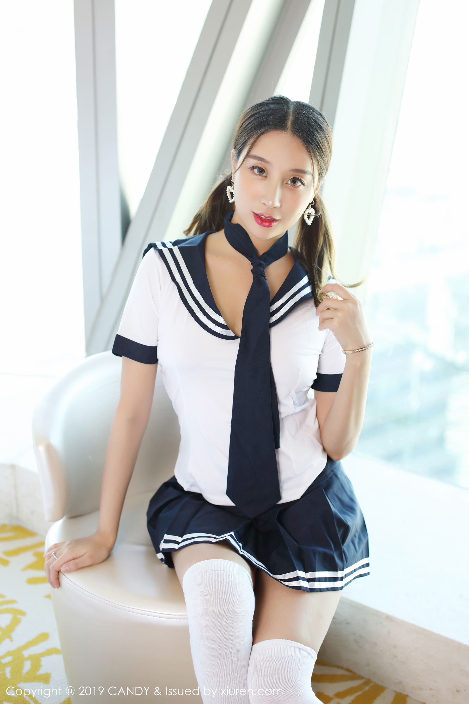 Xiaohui “Pure Student Uniform and Thong” (Candy Pictorial CANDY) Vol.073 Photo Album