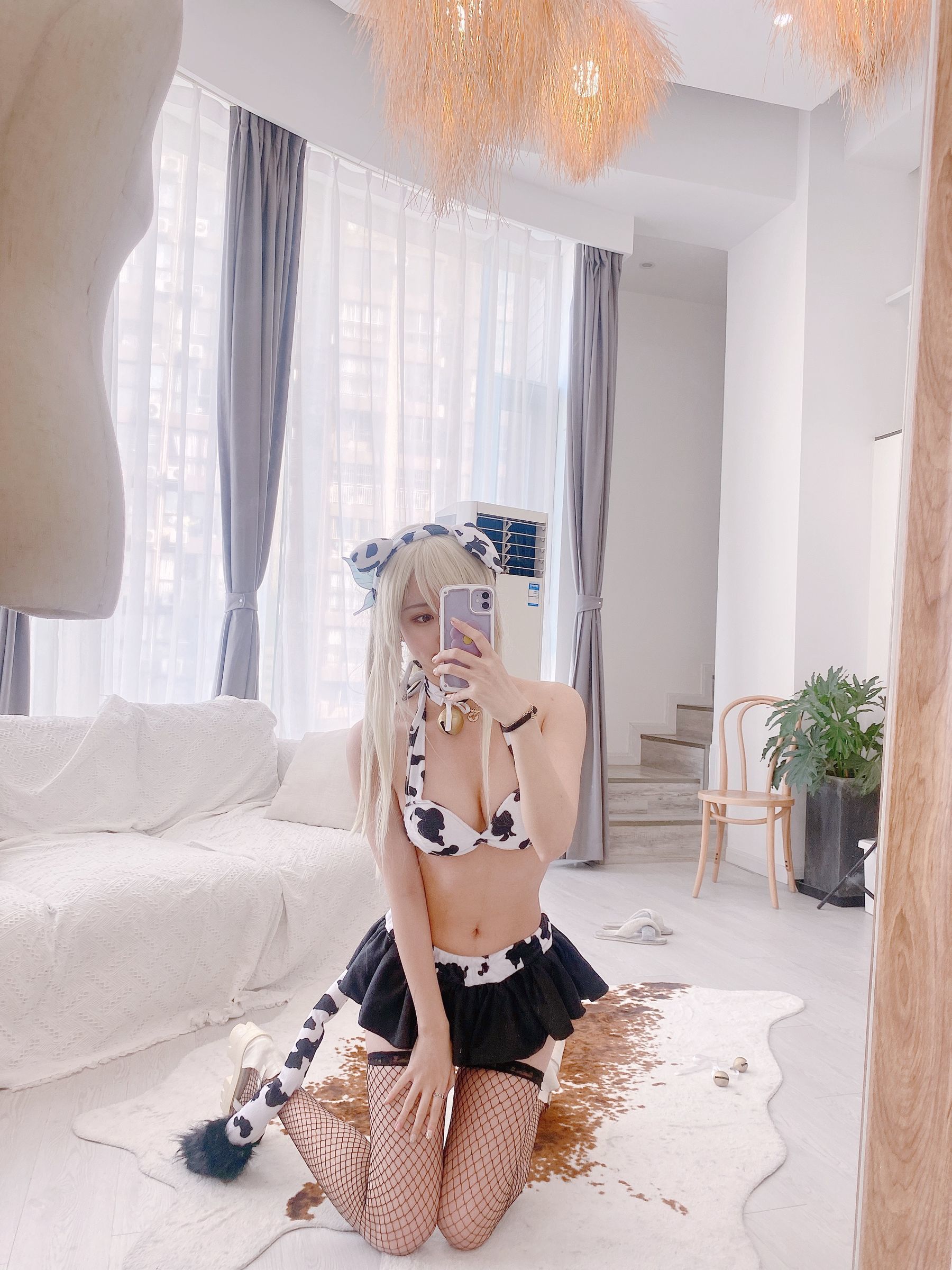 Popular COSER Kagawa “Xi Nai Cow” photo set