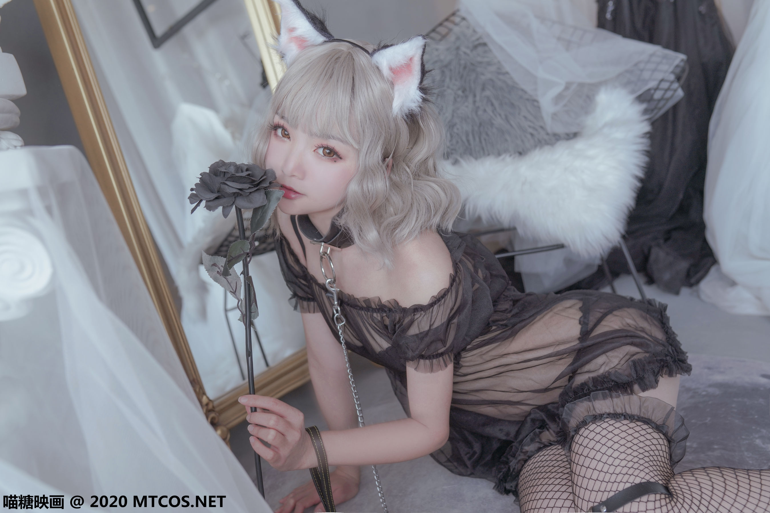 [糖] Vol.200 “Black Cat and White Rabbit” Photo Collection