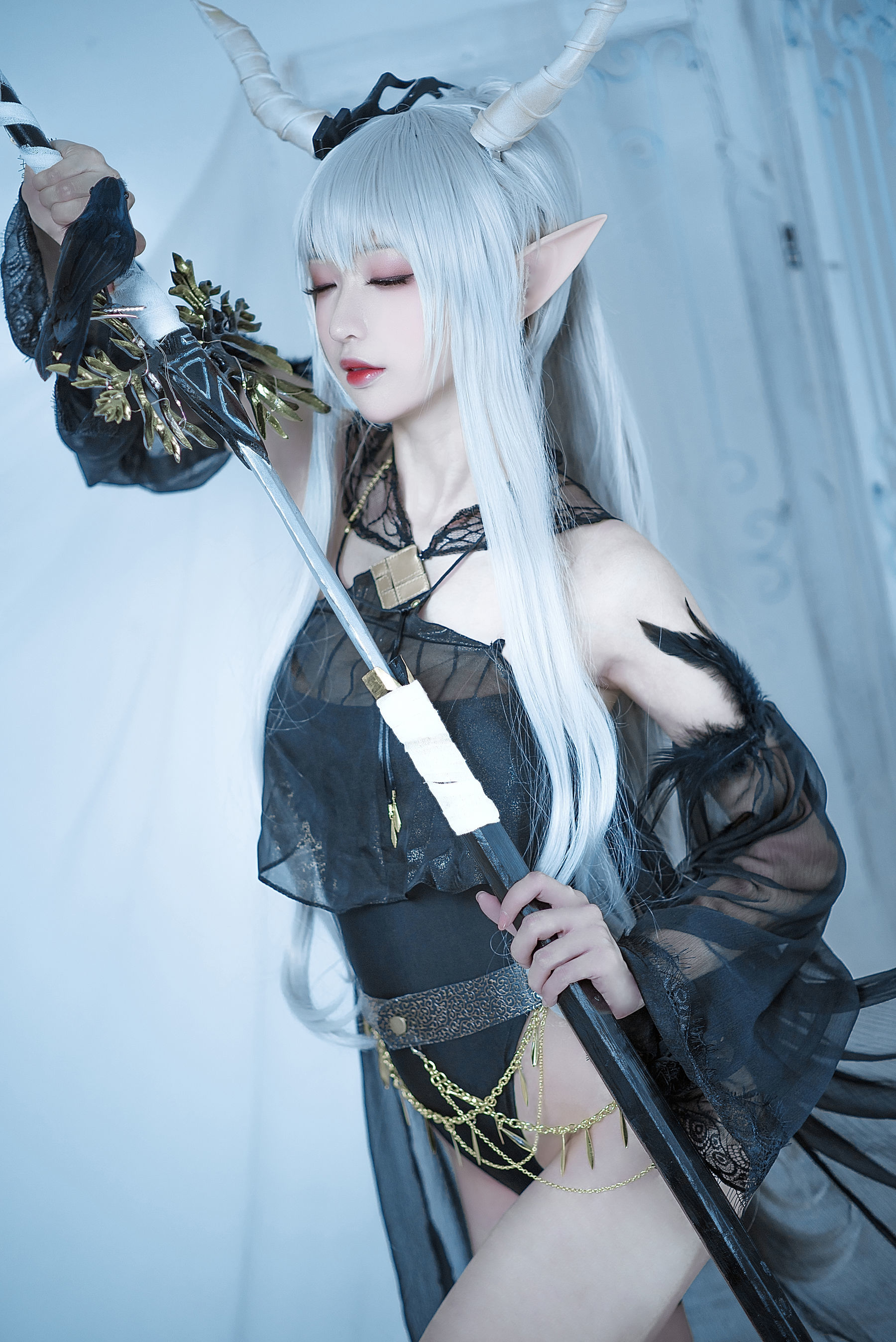 Coser Small Sister Nangong “Flash Swimwear” Photo Collection