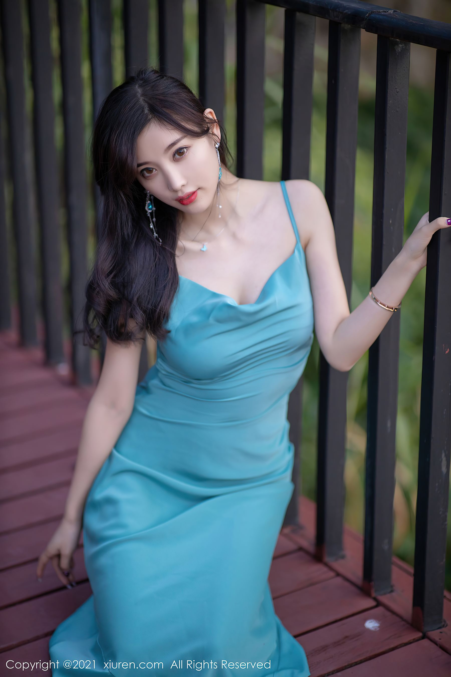 [人 xiuren] no.2997 Yang Chenchen Sugar – a passionate skirt is wrapped in her cellular body