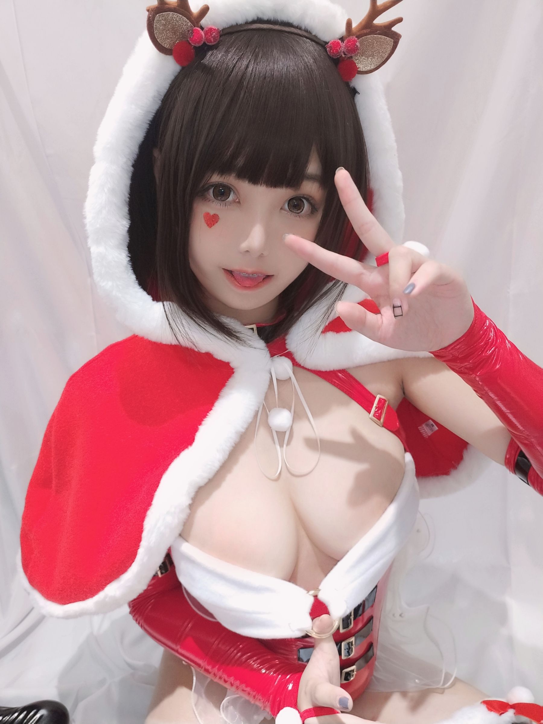 [COSPLAY] Meng Miss Miss Honey Cat – Christmas Self Photo