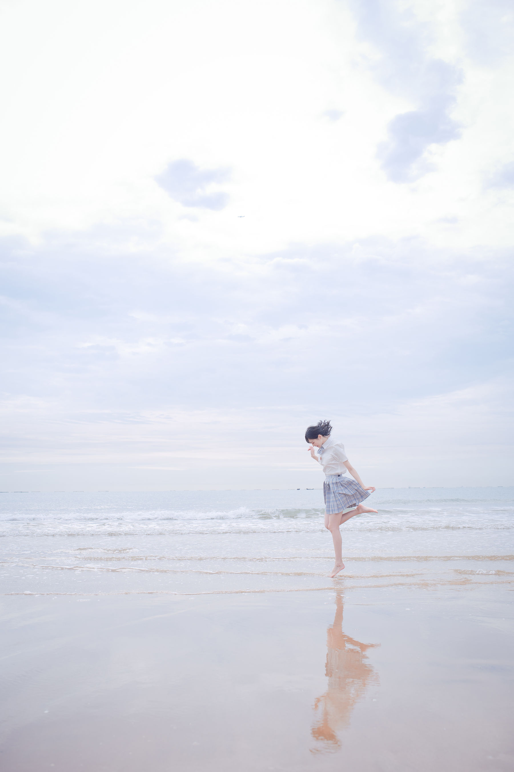 [COS welfare] Zhou Ji is cute rabbit – seaside JK