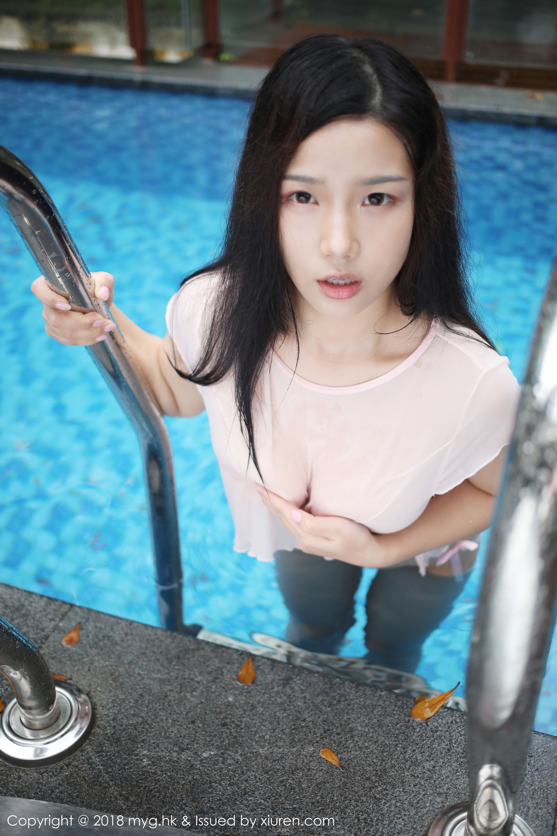 Xu Weimia “Plump Big Tits + Round and Beautiful Butt Wet Body Temptation” (MyGirl) Vol.318 Photo Album