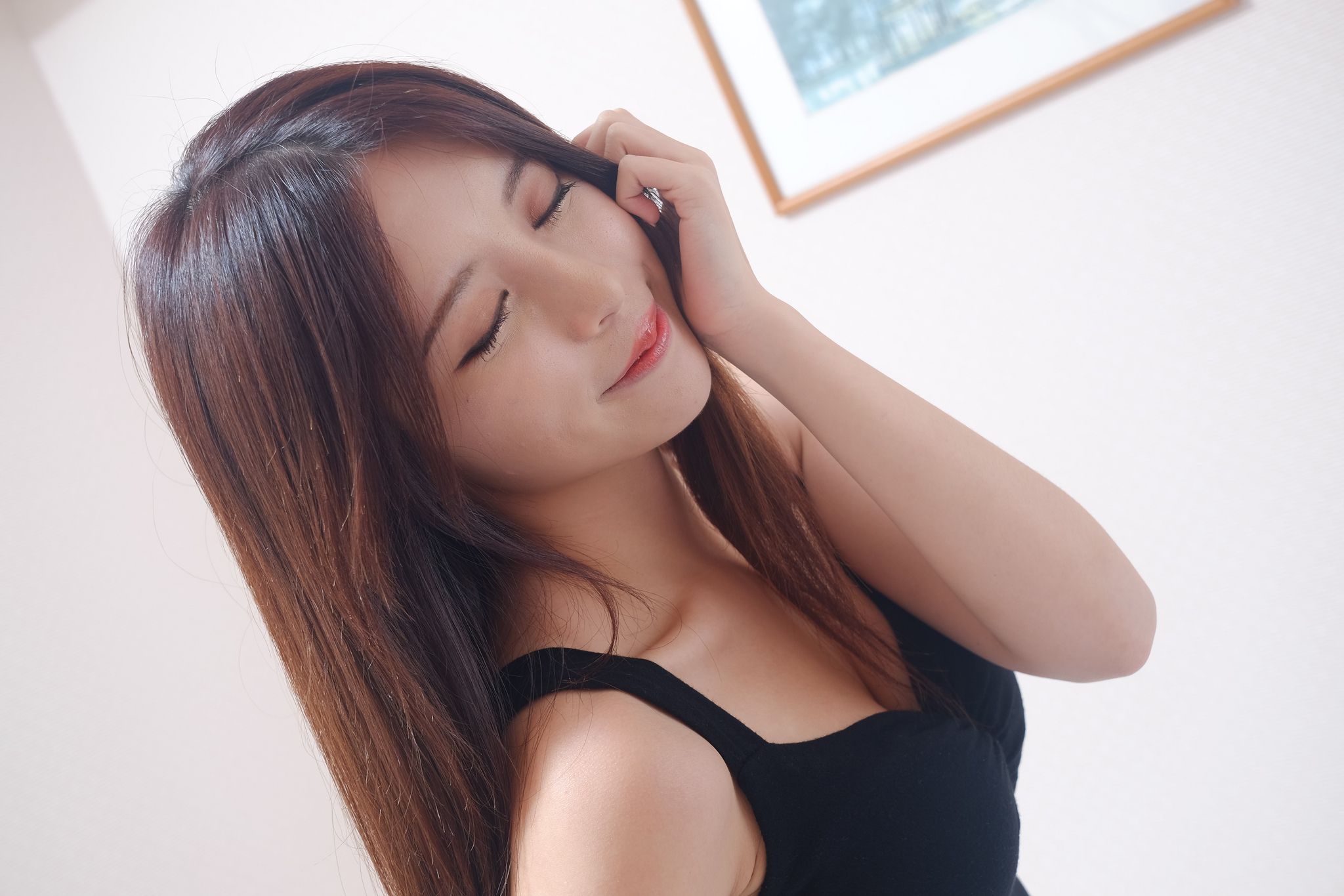 Net red tender model Zhangqi County Julie “Sweet Tape Goddess” photo set