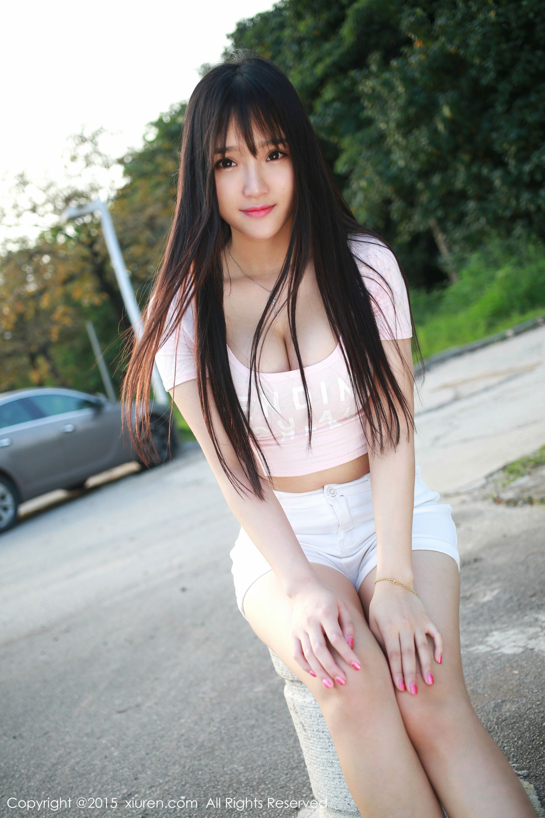Xia Yao baby “Outside Shooting of Fresh Hot Pants Girls” [秀人网XiuRen] No.345 Photo Album