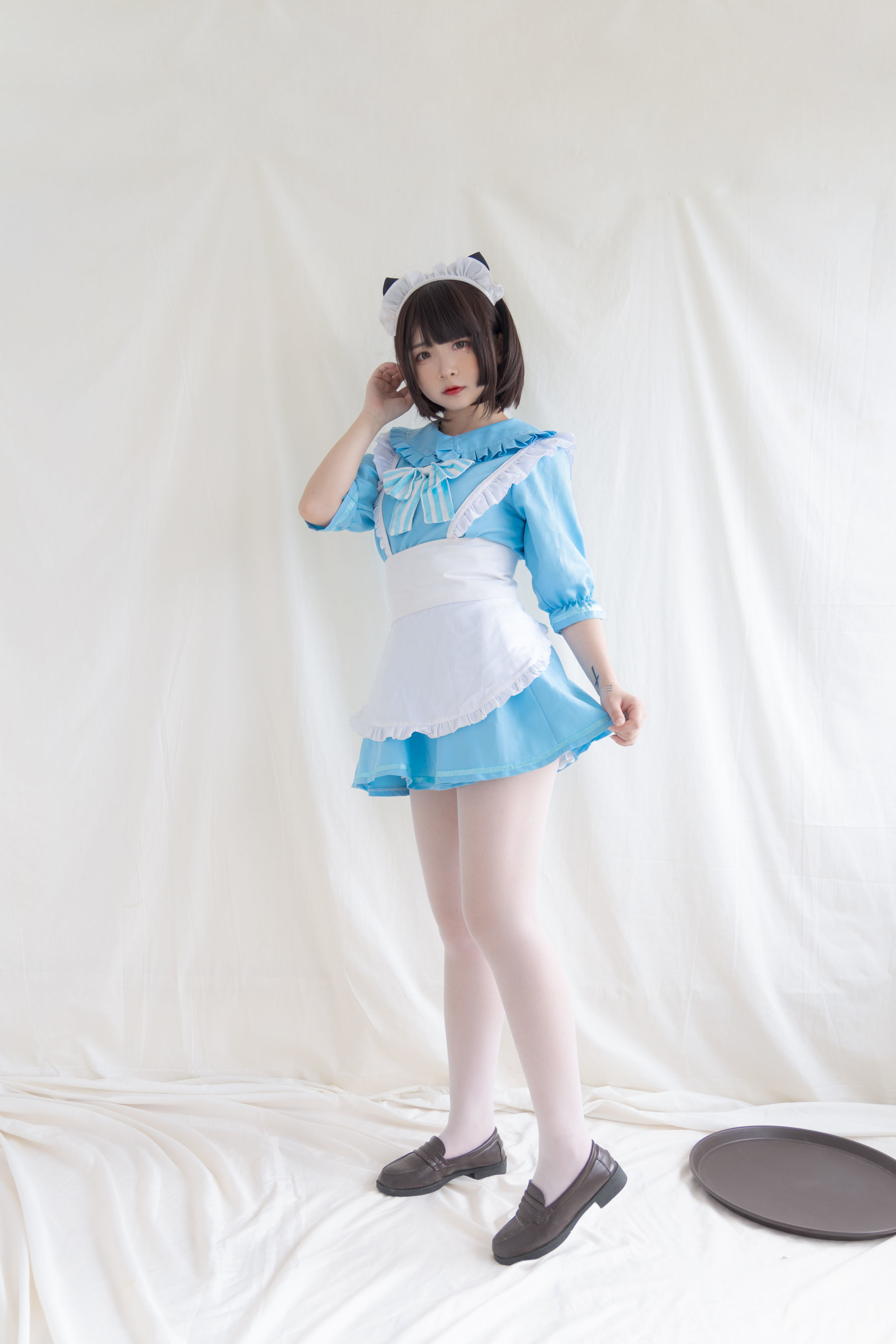 [COS welfare] second yuan beauty Guichuan Kagura “blue kitten maid” photo set
