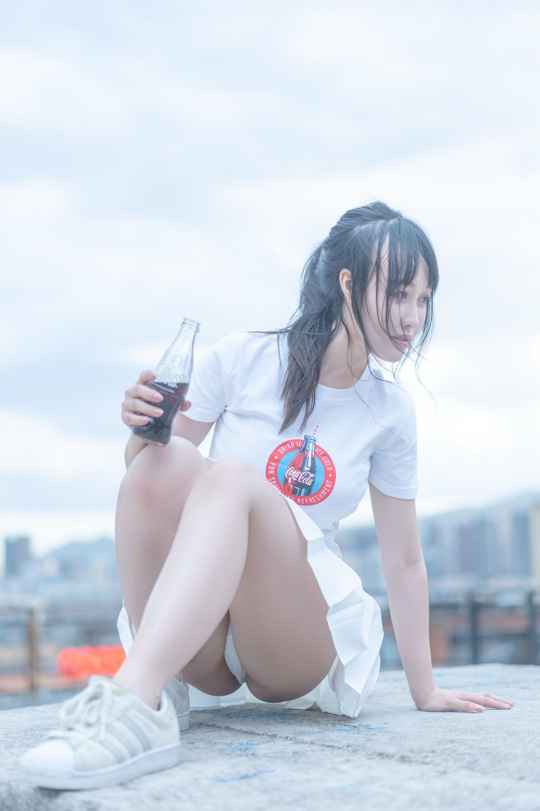 [Net red COSER photo] Anime blogger rose tail mizuki – cola JK set