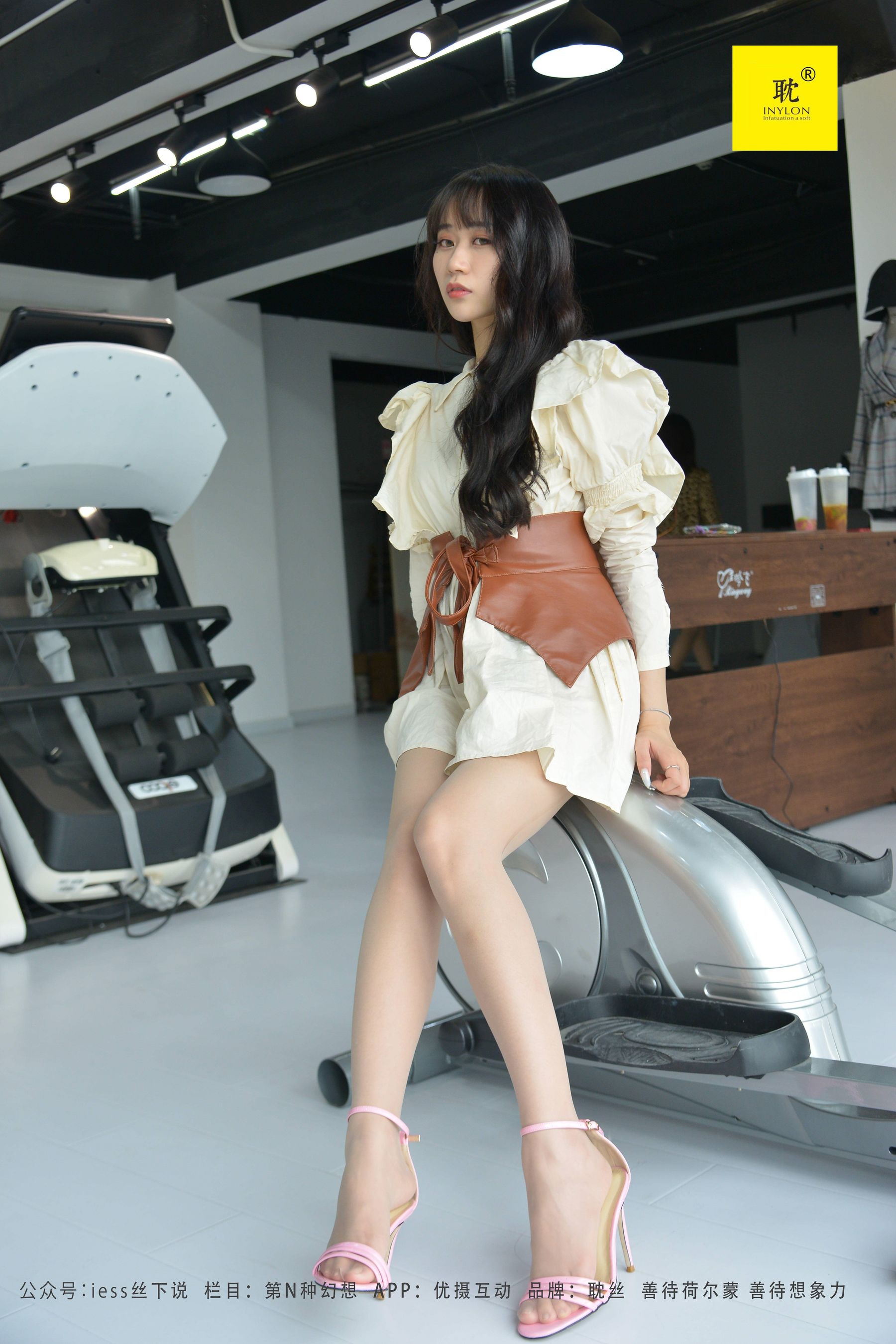 [IeSS inexpensive] Nth Fantasy Meixi’s fitness Raiders 2 stockings beautiful legs