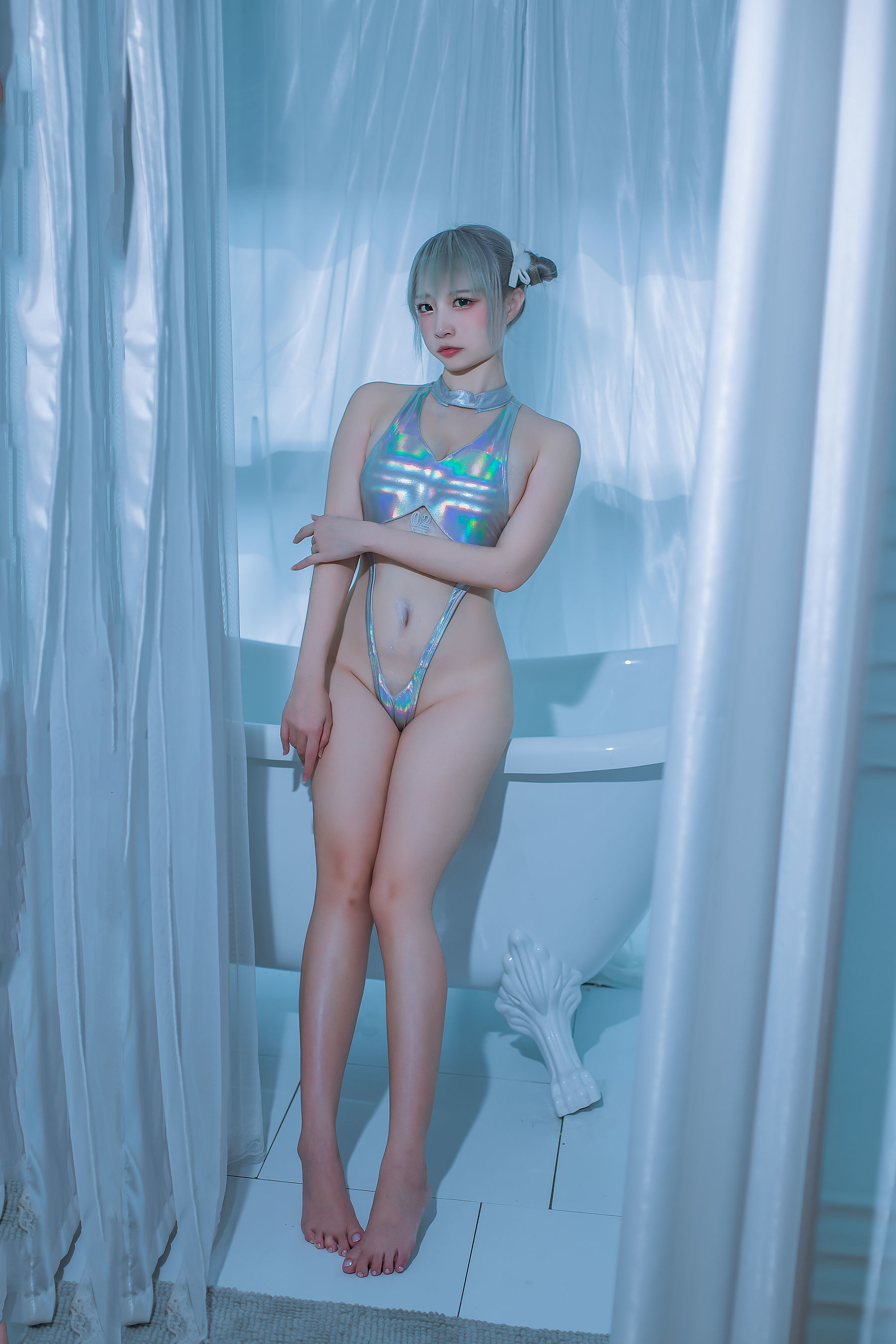 [Nethong COSER] Two Saku NISA – Private House Devils